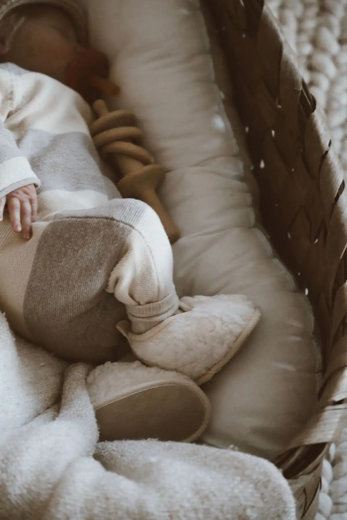 کفش نوزاد پسر 1. Ayakkabı -
2. Bebek Patik - پاپوش
3. Yumuşak Taban Bebek panduf - پاندوف نرم زیرپایی  - 5467 کفش نوزاد پسر 1. Ayakkabı - 2. Bebek Patik - پاپوش 3. Yumuşak Taban Bebek panduf - پاندوف نرم زیرپایی - 5467