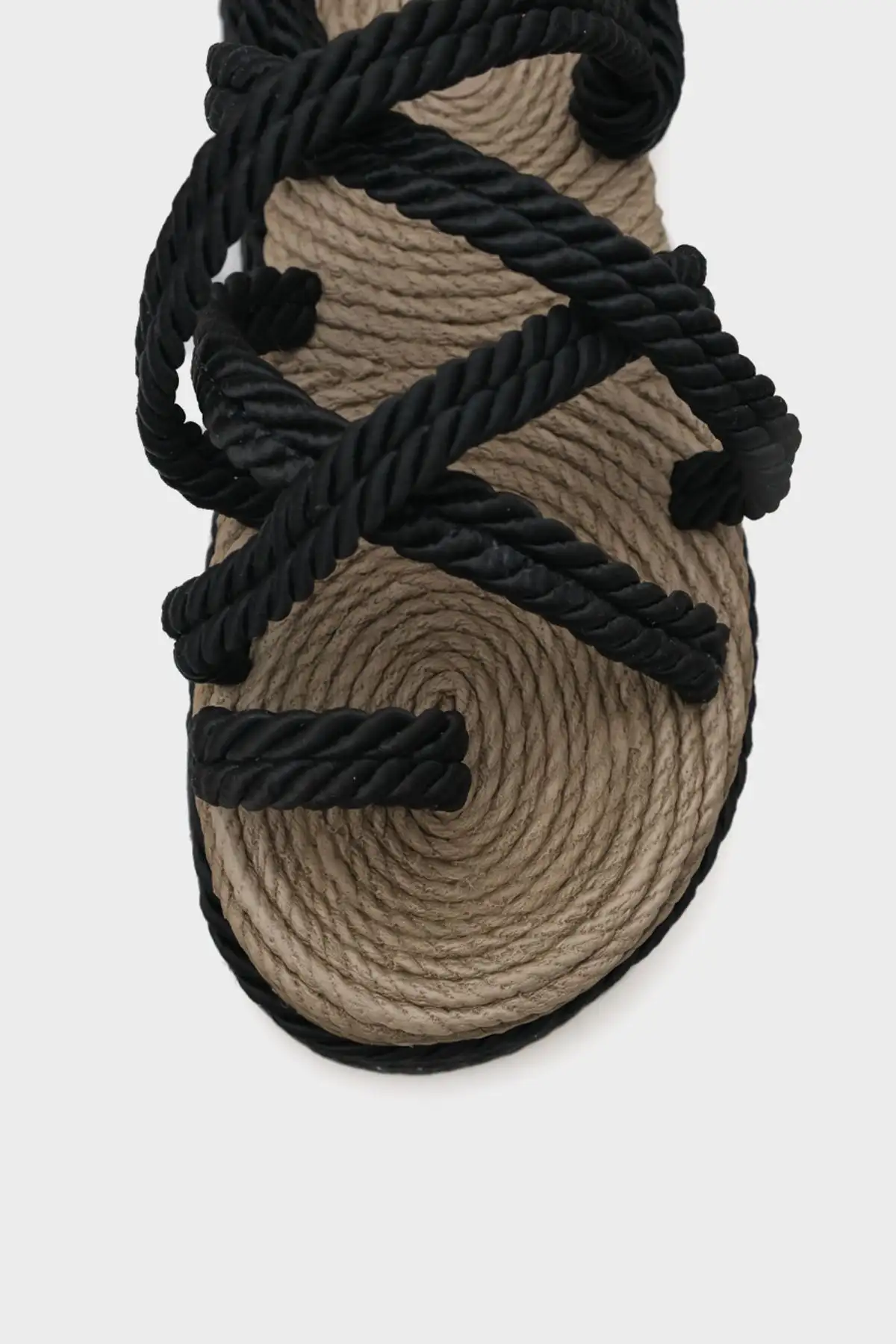 کفش صندل زنانه   پاشنه دار پرکن ایوندن - 7048 کفش صندل زنانه پاشنه دار پرکن ایوندن - 7048