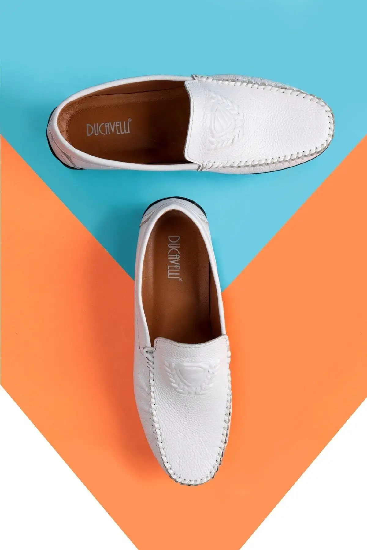 کفش سایز بزرگ مردانه 1.  روزمره  چرم طبیعی زوانگ
2.  لمینت (لوفر)
3.  سبک
4.  لمینت (لوفر) چرم طبیعی - 6717 کفش سایز بزرگ مردانه 1. روزمره چرم طبیعی زوانگ 2. لمینت (لوفر) 3. سبک 4. لمینت (لوفر) چرم طبیعی - 6717