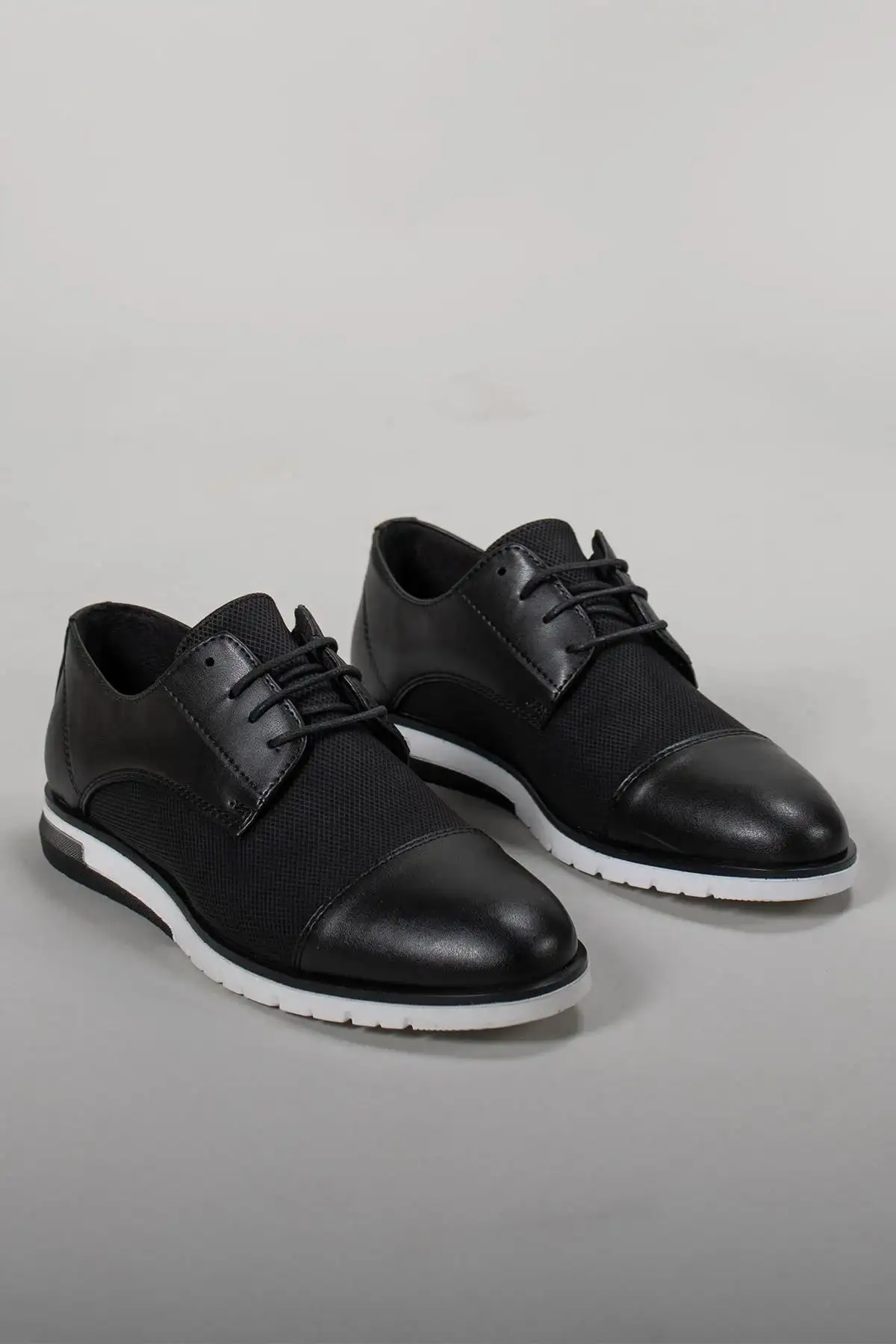 کفش رسمی مردانه کلاسیک ارگونومیک با سبک ویپ و بنددار - 5992