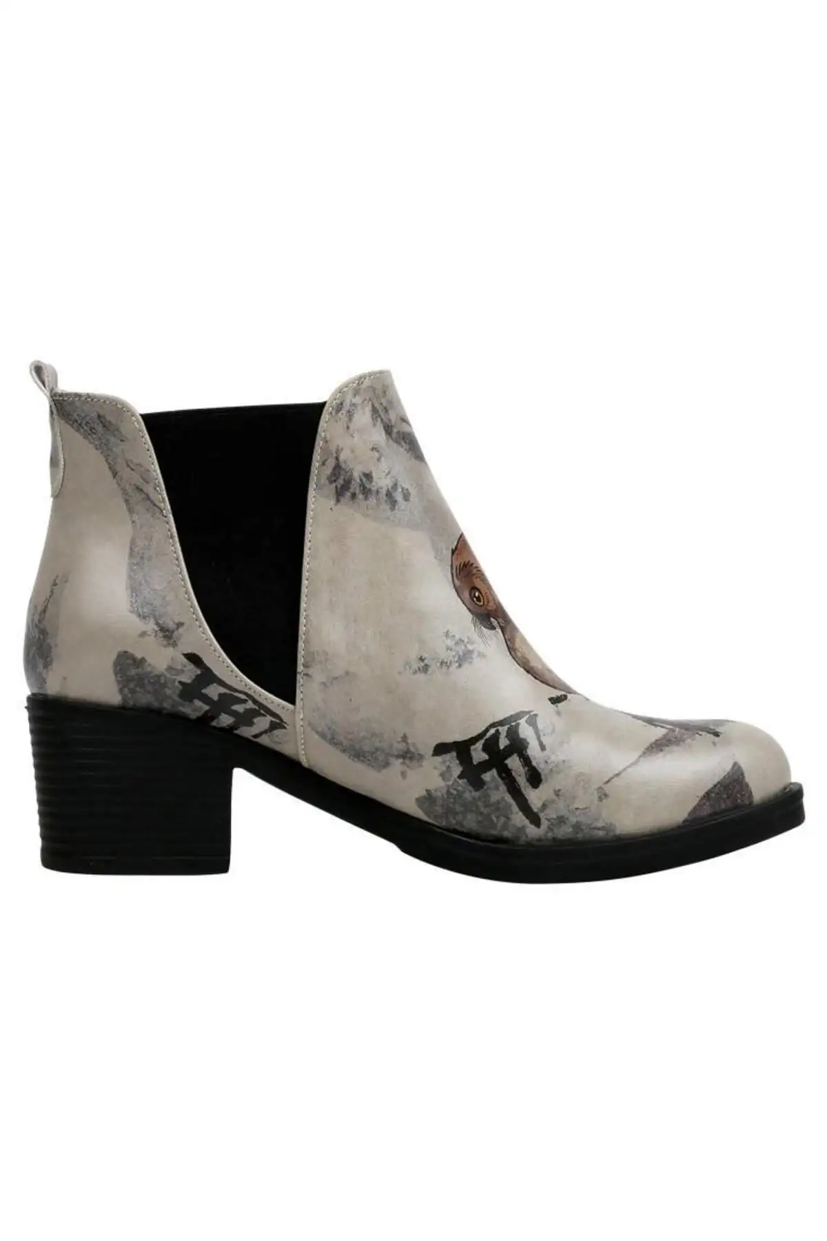 بوت و نیم بوت زنانه  قاچاقی  از جنس چرم گیاهی با رنگ بژ - طراحی «چت کردن بر ری یک شاخه» - 6686 بوت و نیم بوت زنانه قاچاقی از جنس چرم گیاهی با رنگ بژ - طراحی «چت کردن بر ری یک شاخه» - 6686