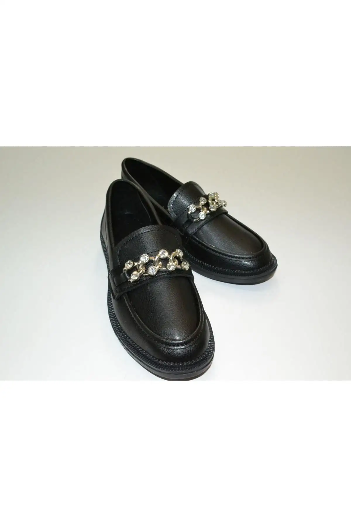 کفش اداری زنانه راحتی اورتopedik مشکی رنگ با جزئیات زنجیری ، مناسب برای کار، دفتر و استفاده روزمره با نوک دایره‌ای - 6768