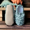 کفش نوزاد پسر پاپوش کودک ارگانیک پنبه‌ای دایناسور سبز - 5472