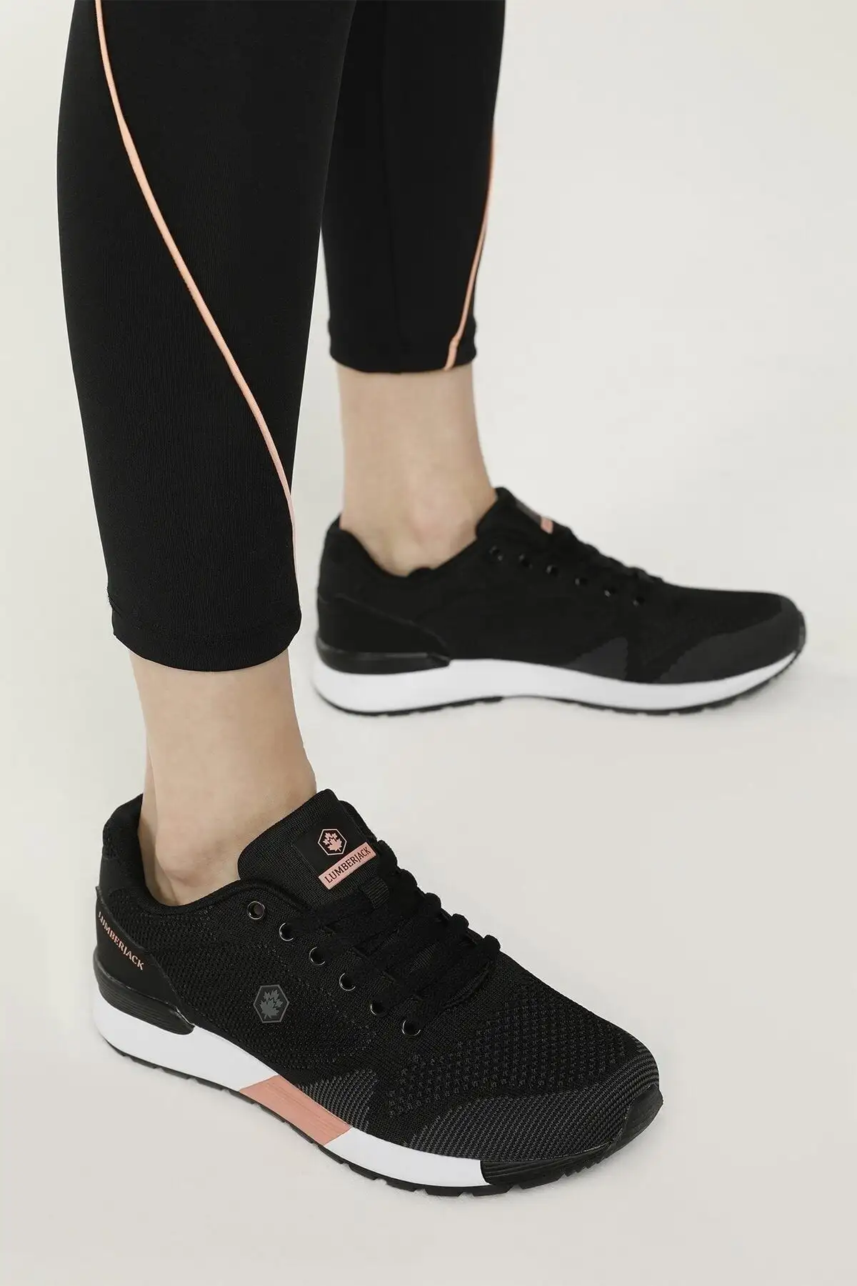 کفش دویدن (رانینگ) زنانه وندور مدل 2fx - 6986