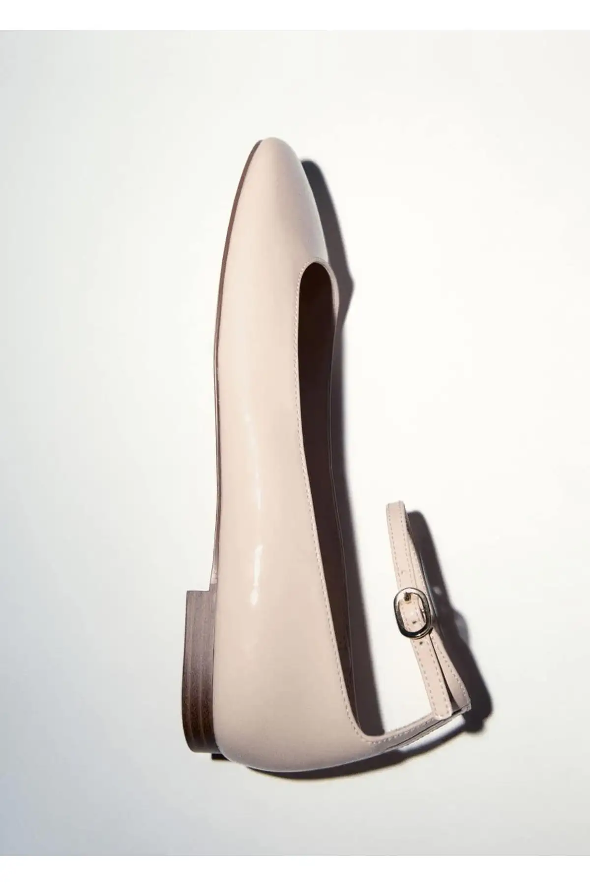 کفش تخت زنانه بافت براق با بند - پاپوش مجلسی - 5808