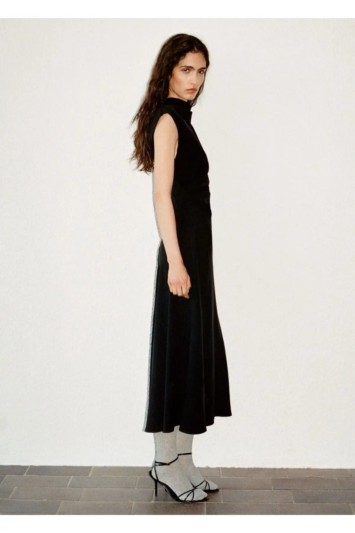 کفش صندل زنانه سندل پاشنهدار بنددار - 5969 کفش صندل زنانه سندل پاشنهدار بنددار - 5969