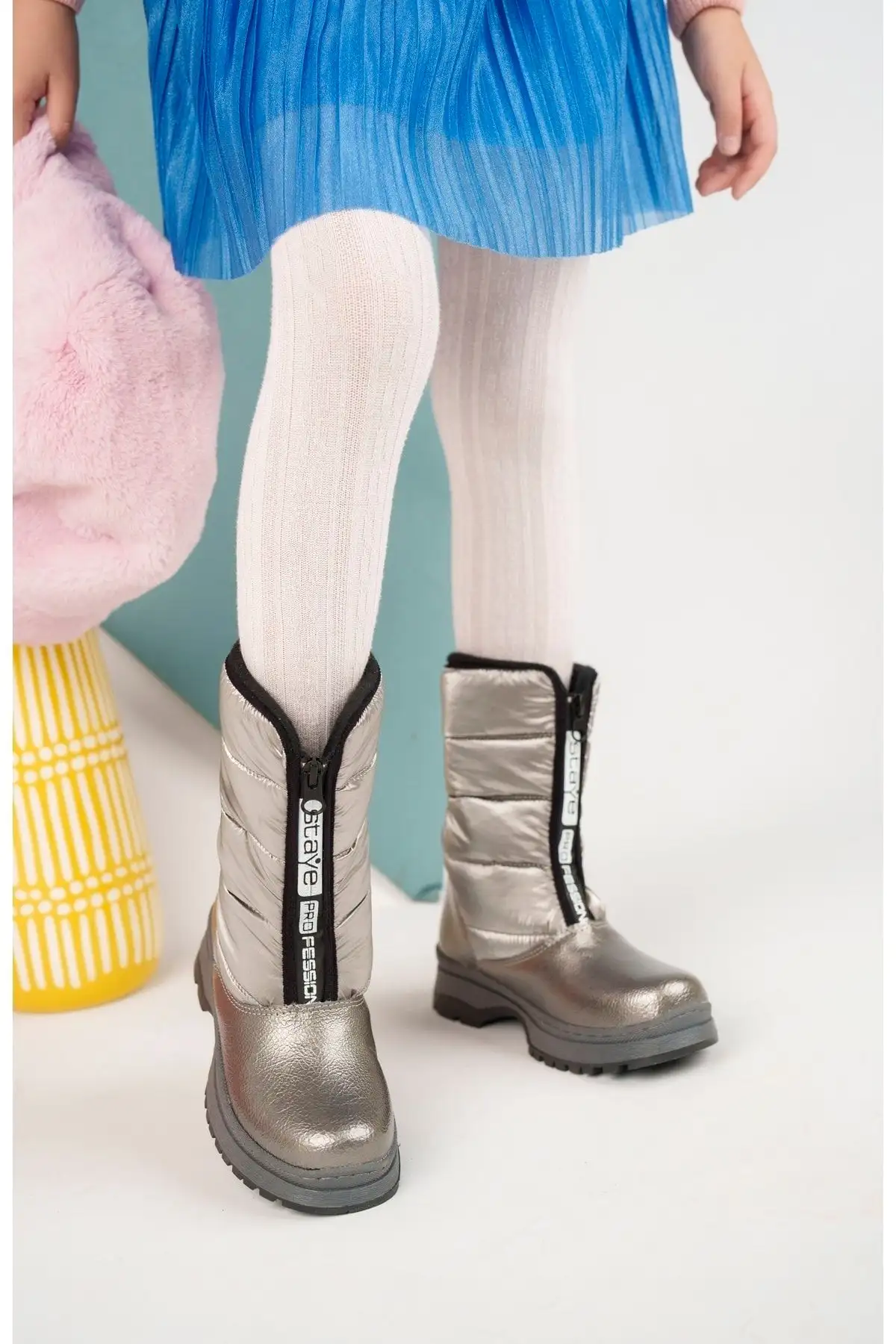 بوت بچگانه چکمه برف دخترانه پلاتینیومی ضد آب، با زیره غیر لغزش، سبک - 5580 بوت بچگانه چکمه برف دخترانه پلاتینیومی ضد آب، با زیره غیر لغزش، سبک - 5580