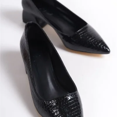 کفش پاشنه‌ بلند زنانه کوتاه با نوک تیز و طرح‌دار مشاهده‌گر بامزه - 6321