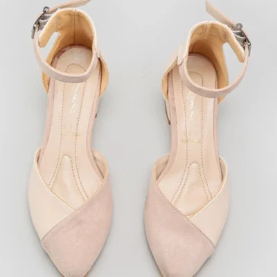 کفش صندل زنانه ساندال با پاشنه کوتاه و بند دور مچ، رنگ تنی، نوک تیز و رنگ بژ - 6400