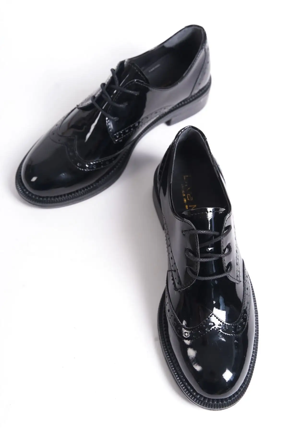 کفش مجلسی زنانه  روزمره  - آکسفورد مشکی براق - 6741 کفش مجلسی زنانه روزمره - آکسفورد مشکی براق - 6741