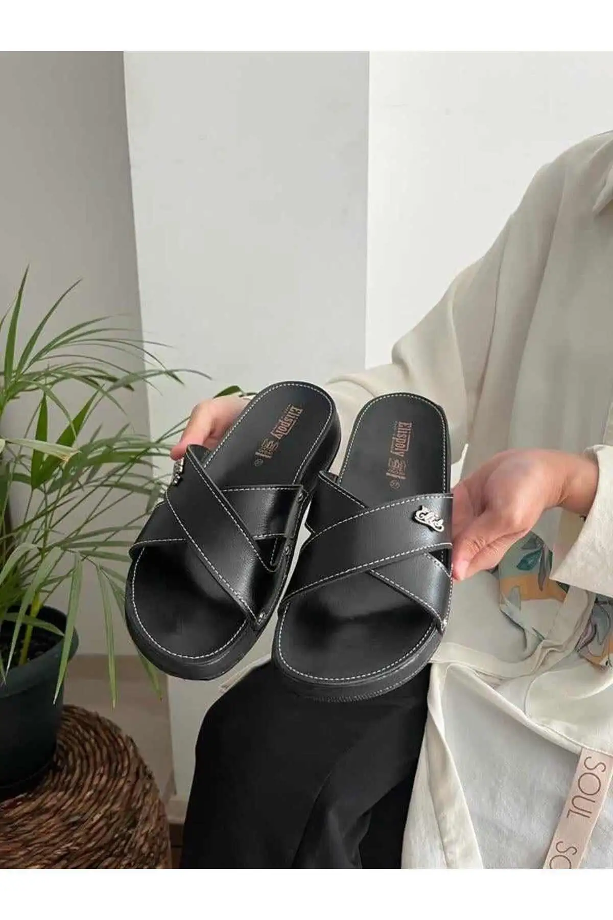 کفش راحتی خانه زیرپایی آناتومیک زنانه، صندل طبی ارتوپدیک کلاسیک، صندل مادرانه، صندل خیابانی - 6997 کفش راحتی خانه زیرپایی آناتومیک زنانه، صندل طبی ارتوپدیک کلاسیک، صندل مادرانه، صندل خیابانی - 6997