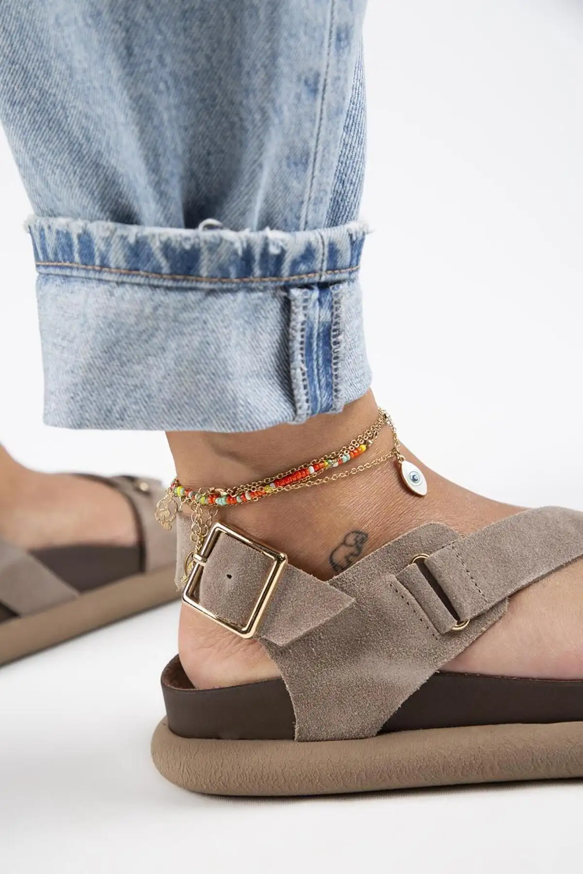 کفش صندل زنانه ساندال  آذلیا با چرم طبیعی و بند قفلدار و رنگ ویزون - 6401 کفش صندل زنانه ساندال آذلیا با چرم طبیعی و بند قفلدار و رنگ ویزون - 6401