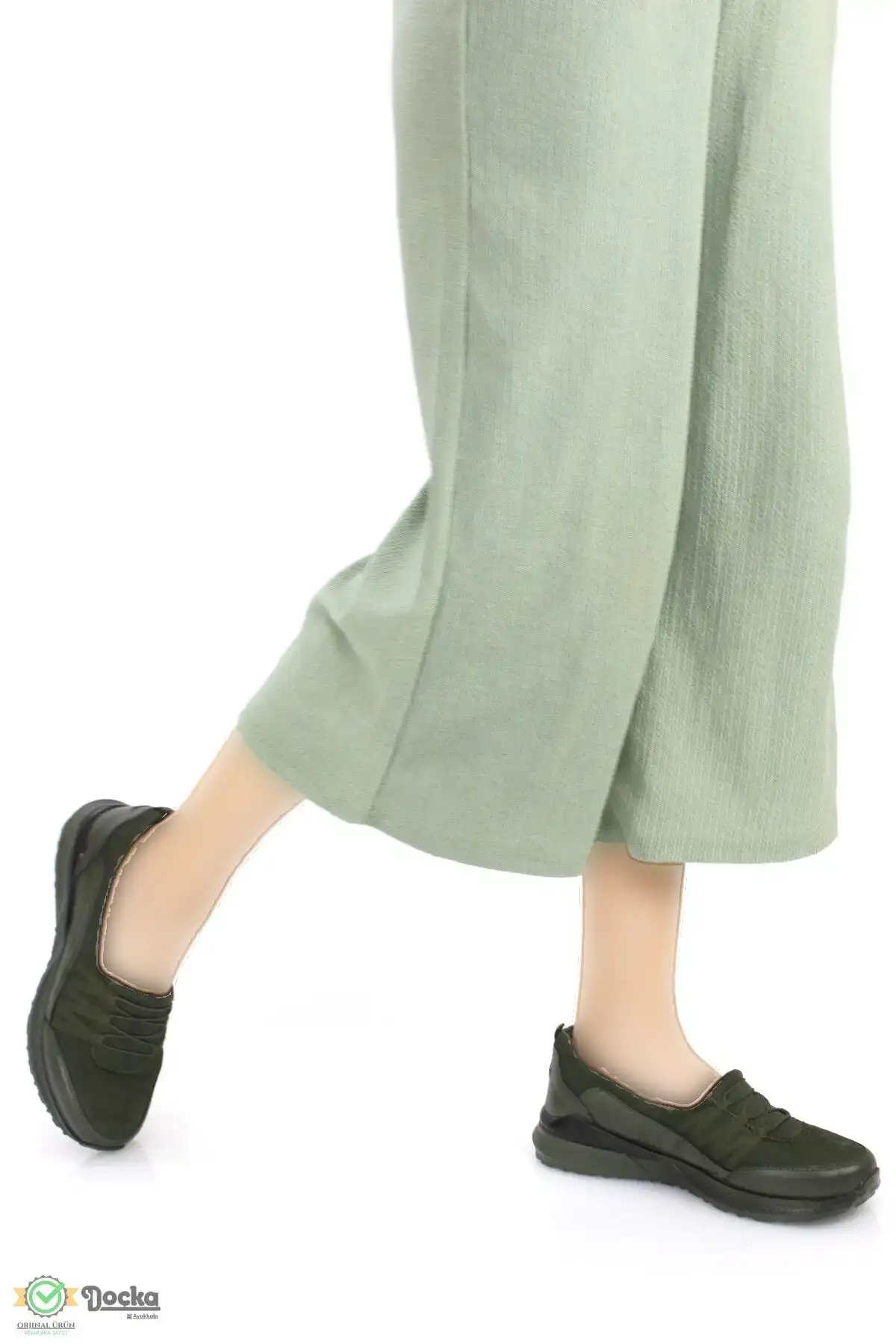 کفش ورزشی روزمره   زنانه از چرم طبیعی، سبک اسپرت، بدون بند و ارتوپدیک مدل F24/SP46704Y - 5561 کفش ورزشی روزمره زنانه از چرم طبیعی، سبک اسپرت، بدون بند و ارتوپدیک مدل F24/SP46704Y - 5561