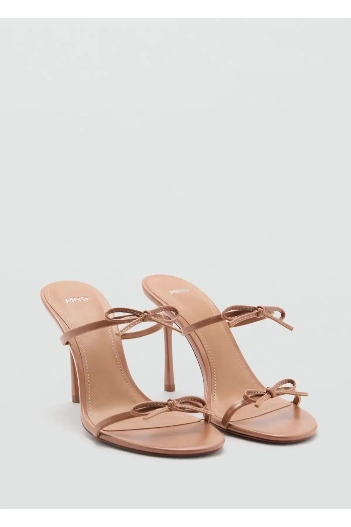 کفش صندل زنانه سندل پاشنهدار با بند و جزئیات گرهدار - 5966 کفش صندل زنانه سندل پاشنهدار با بند و جزئیات گرهدار - 5966