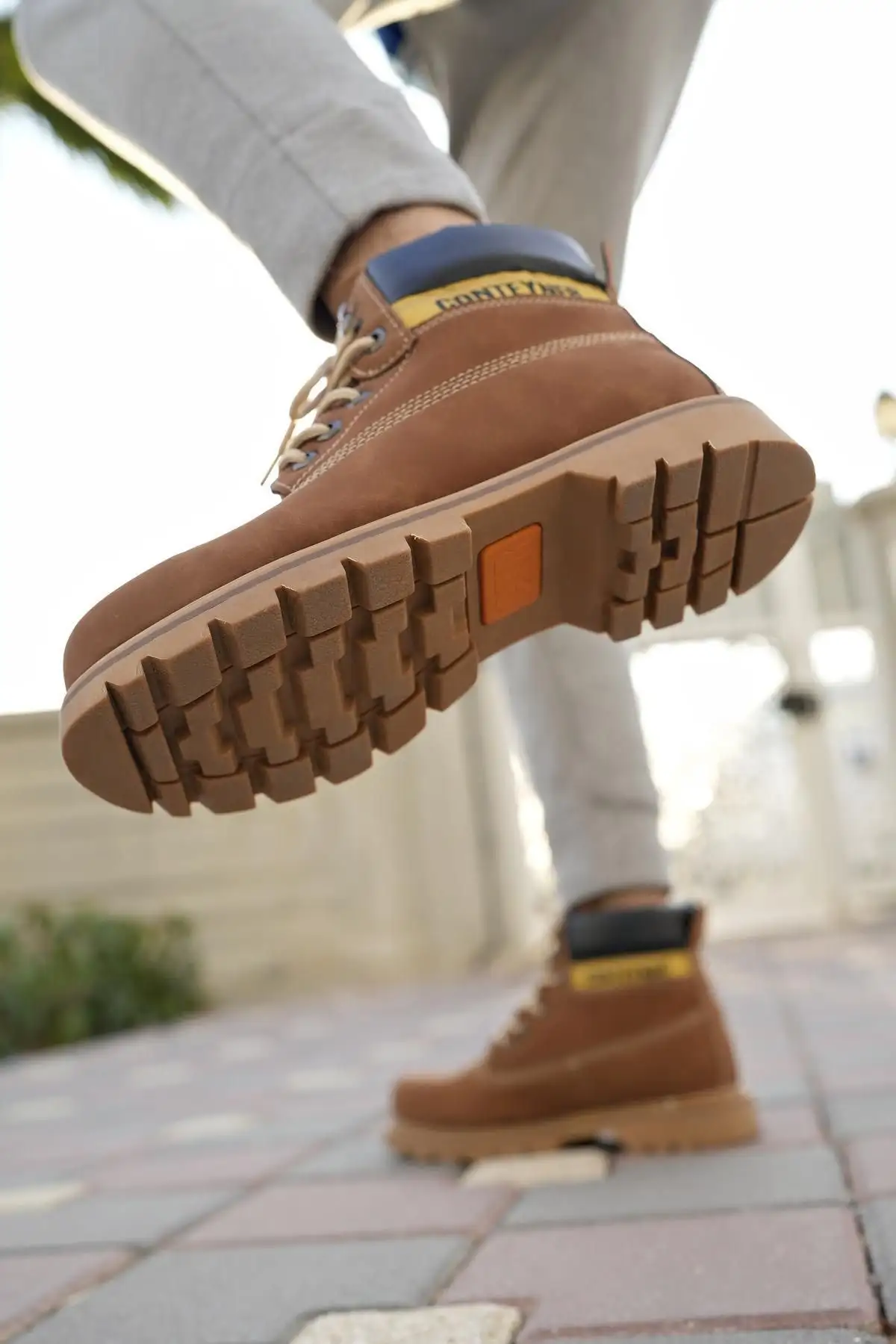 بوت مردانه کفش زمستانی یونی649 کاتکس با کیفیت تضمینی و زیره ضد لغزش، مقاوم در برابر آب و سرما - 6672 بوت مردانه کفش زمستانی یونی649 کاتکس با کیفیت تضمینی و زیره ضد لغزش، مقاوم در برابر آب و سرما - 6672