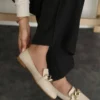 کفش ورزشی روزمره بابت زنانه بژ چرمی - 6623