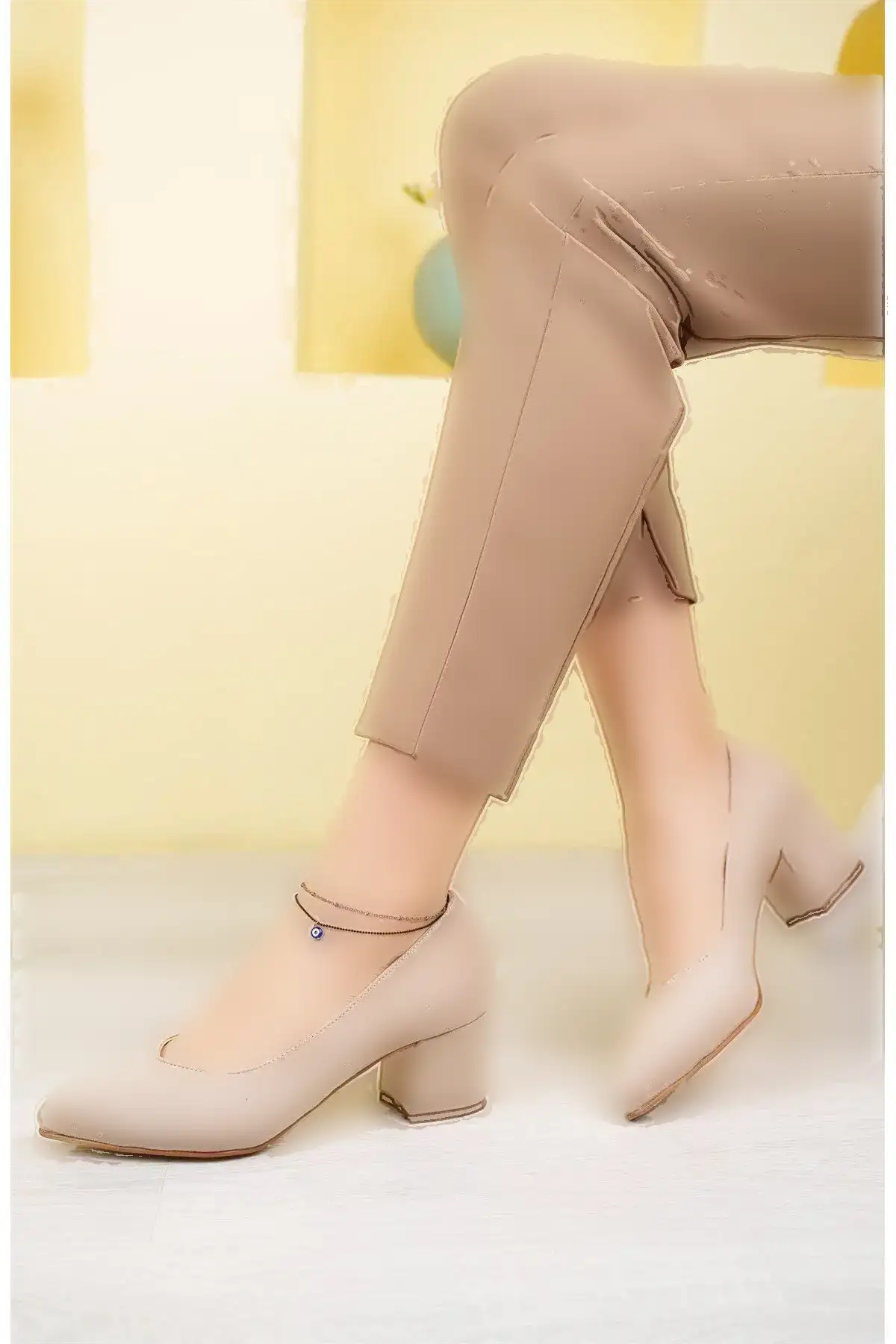 کفش اداری زنانه   نود سوئید شیک روزمره راحت با پاشنه کوتاه ۵ سانتیمتر - 6257 کفش اداری زنانه نود سوئید شیک روزمره راحت با پاشنه کوتاه ۵ سانتیمتر - 6257