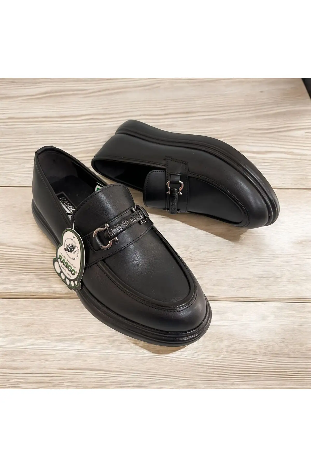 کفش روزمره مردانه لمه چرم سیاه - با قفل فلزی، راحت و شیک، طراحی کلاسیک - 5952