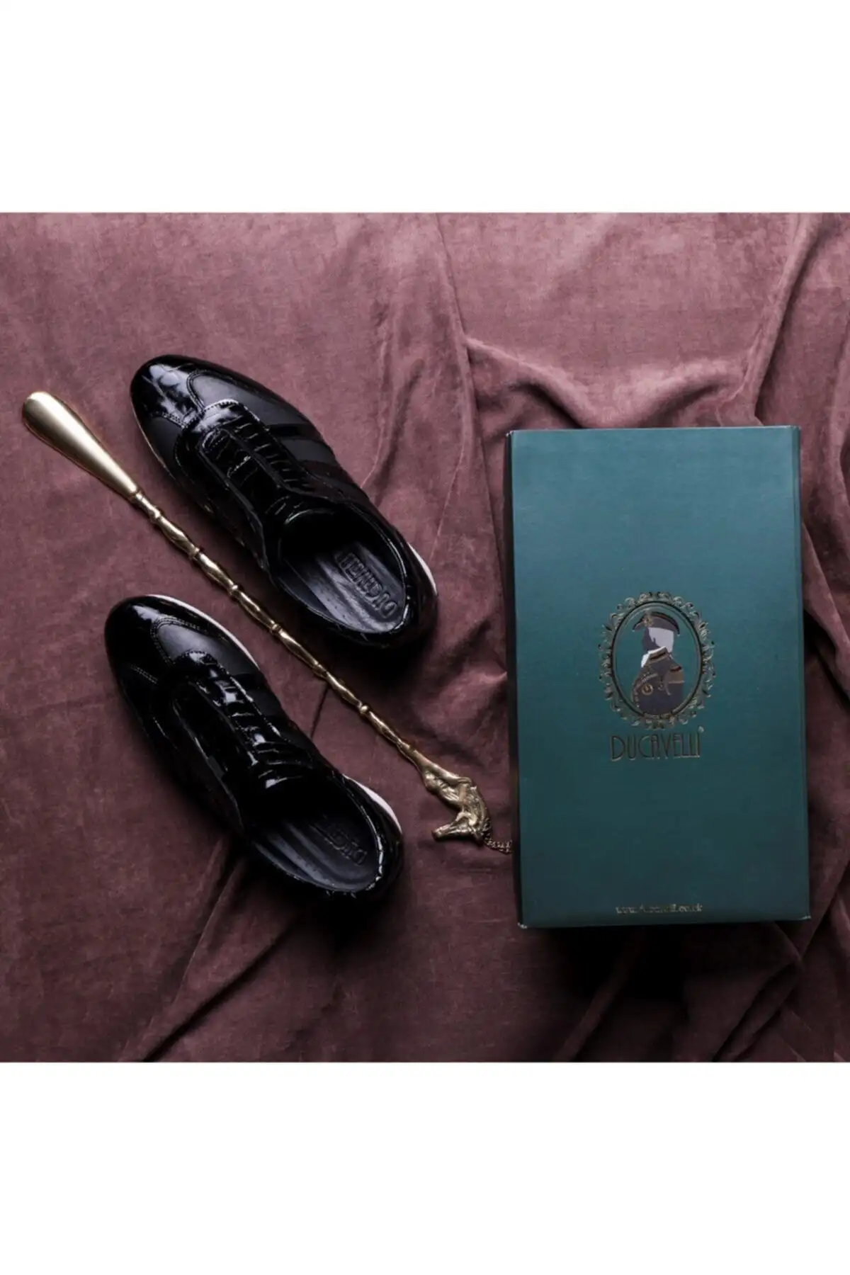 کفش سایز بزرگ مردانه  روزمره  چرمی شیک صنعتی سیاه - 6936 کفش سایز بزرگ مردانه روزمره چرمی شیک صنعتی سیاه - 6936