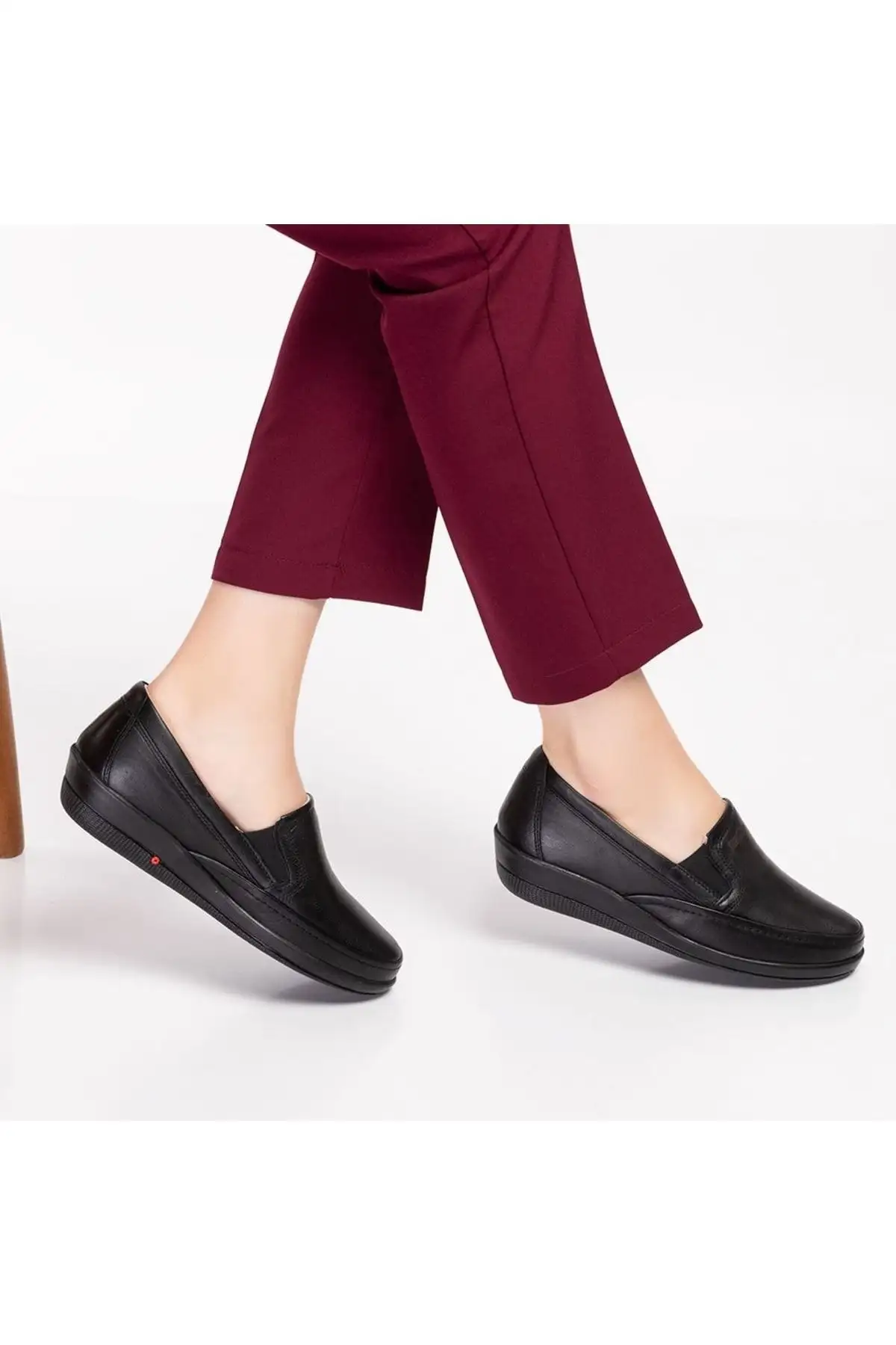 کفش زنانه چرم طبیعی دیابتی ارتوپدیک - 6536 کفش زنانه چرم طبیعی دیابتی ارتوپدیک - 6536