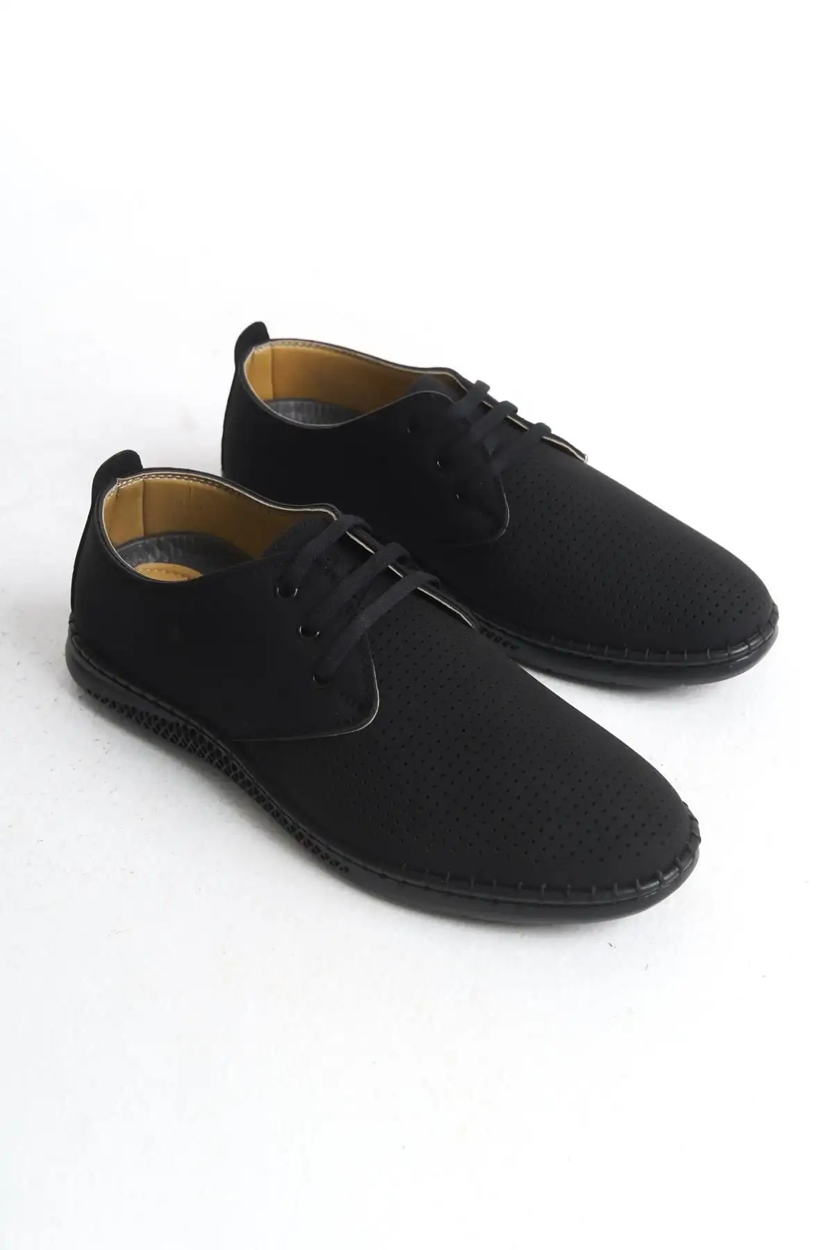 کفش روزمره مردانه   چرمی طبیعی راحتی با بند، سایز دقیق، نوک گرد و زیره انعطافپذیر - 6480 کفش روزمره مردانه چرمی طبیعی راحتی با بند، سایز دقیق، نوک گرد و زیره انعطافپذیر - 6480