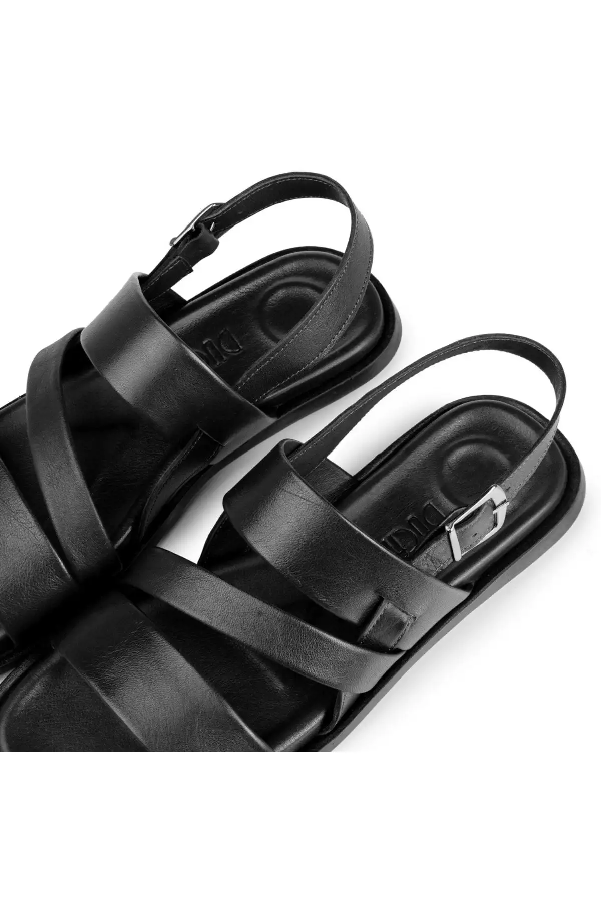 کفش سایز بزرگ مردانه 1. صندل چرم طبیعی روما 2. صندل چرم طبیعی 3. صندل با کفی ارتوپدیک 4. صندل سبک وزن - 5676