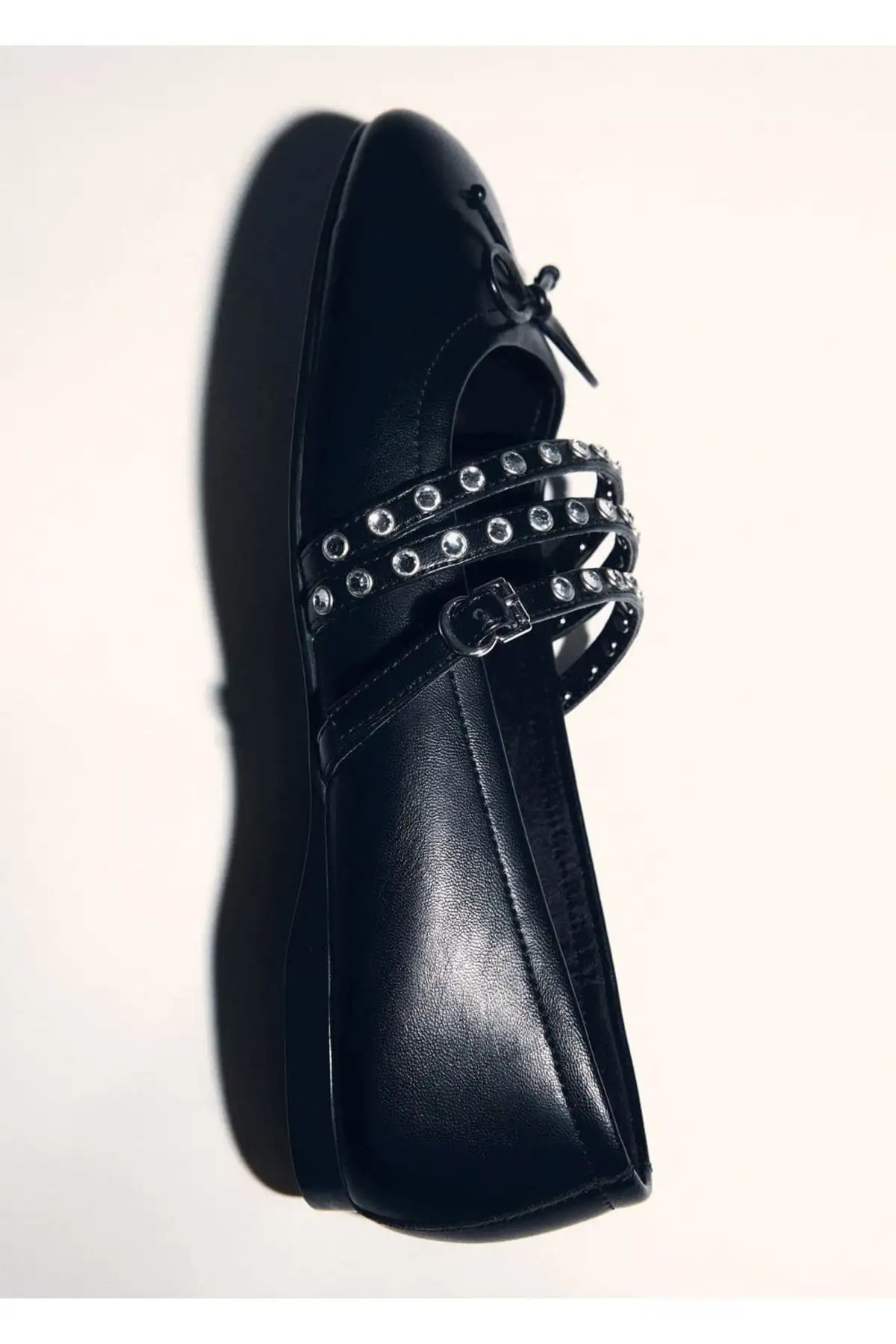 کفش تخت زنانه بابت با بند و زبانهدار - 5806 کفش تخت زنانه بابت با بند و زبانهدار - 5806