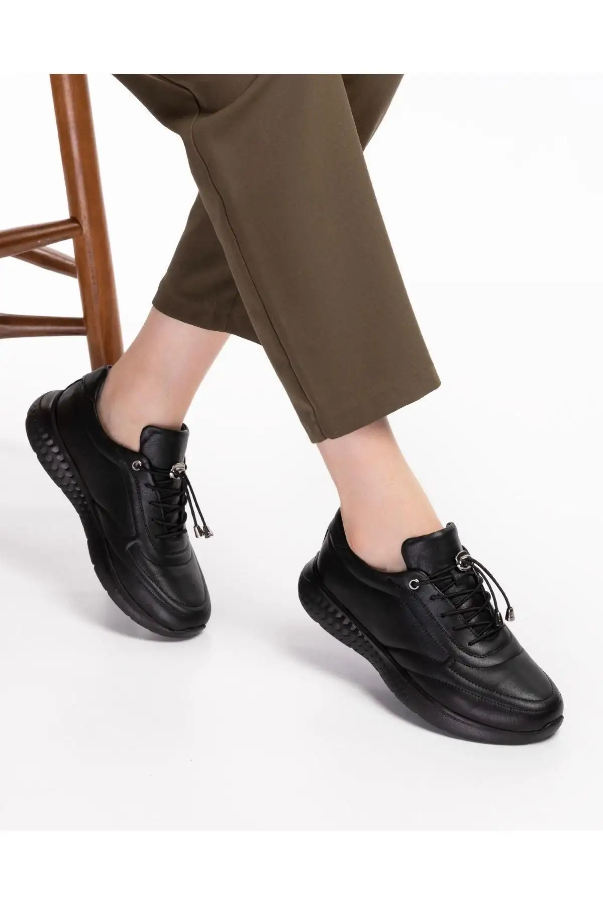 کفش ورزشی روزمره  زنانه ارتوپدی میرا مناسب برای پینه پا و برآمدگی استخوانی - 5538 کفش ورزشی روزمره زنانه ارتوپدی میرا مناسب برای پینه پا و برآمدگی استخوانی - 5538