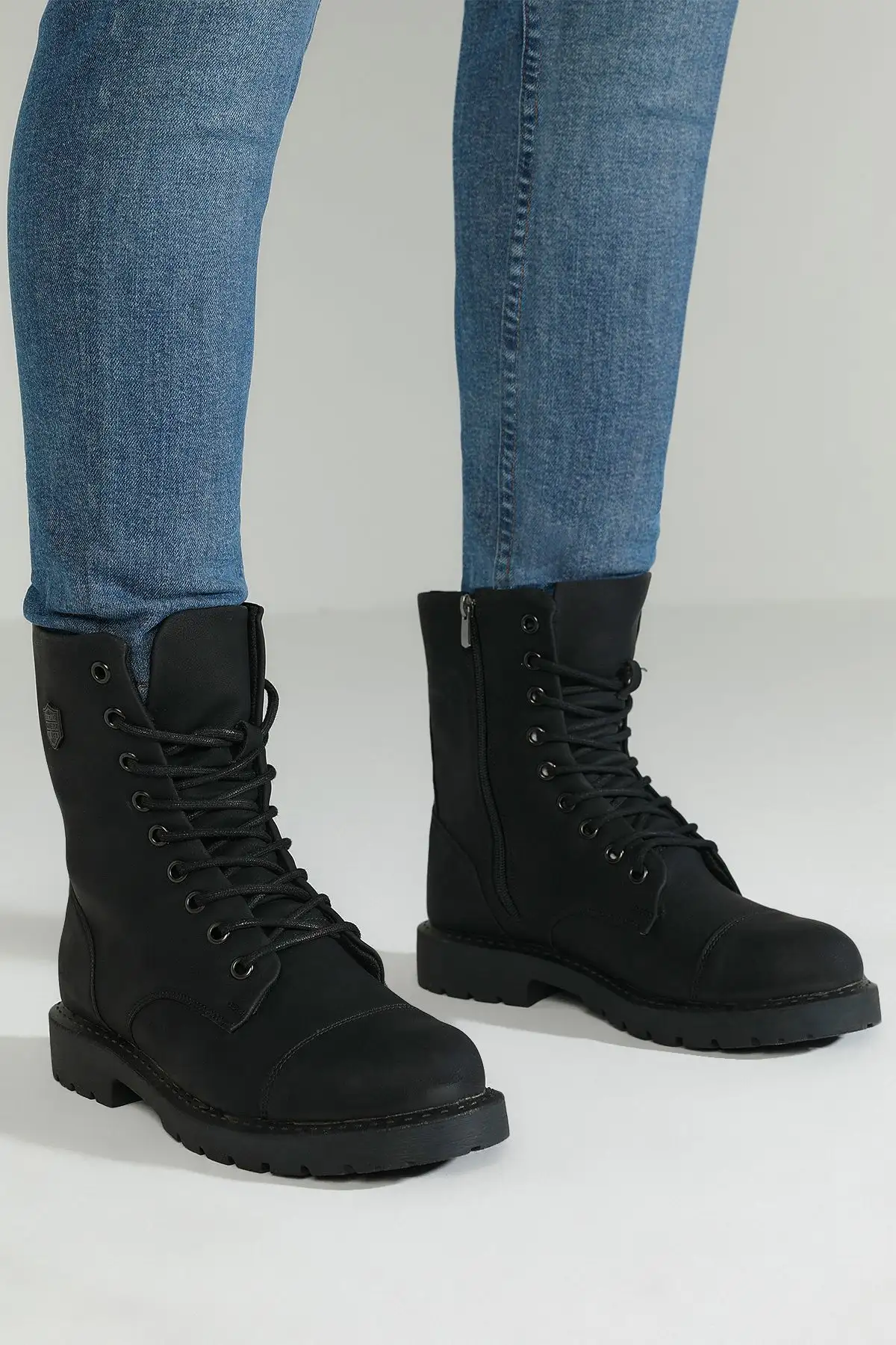 بوت مردانه  بایکر  سوآرز 2PR مشکی - 6673 بوت مردانه بایکر سوآرز 2PR مشکی - 6673