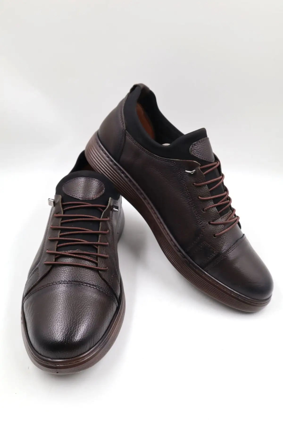 کفش روزمره مردانه    داخلی و خارجی از چرم نوبوک و جیر، فوقالعاده راحت و تماماً ارگونومیک - 6490 کفش روزمره مردانه داخلی و خارجی از چرم نوبوک و جیر، فوقالعاده راحت و تماماً ارگونومیک - 6490