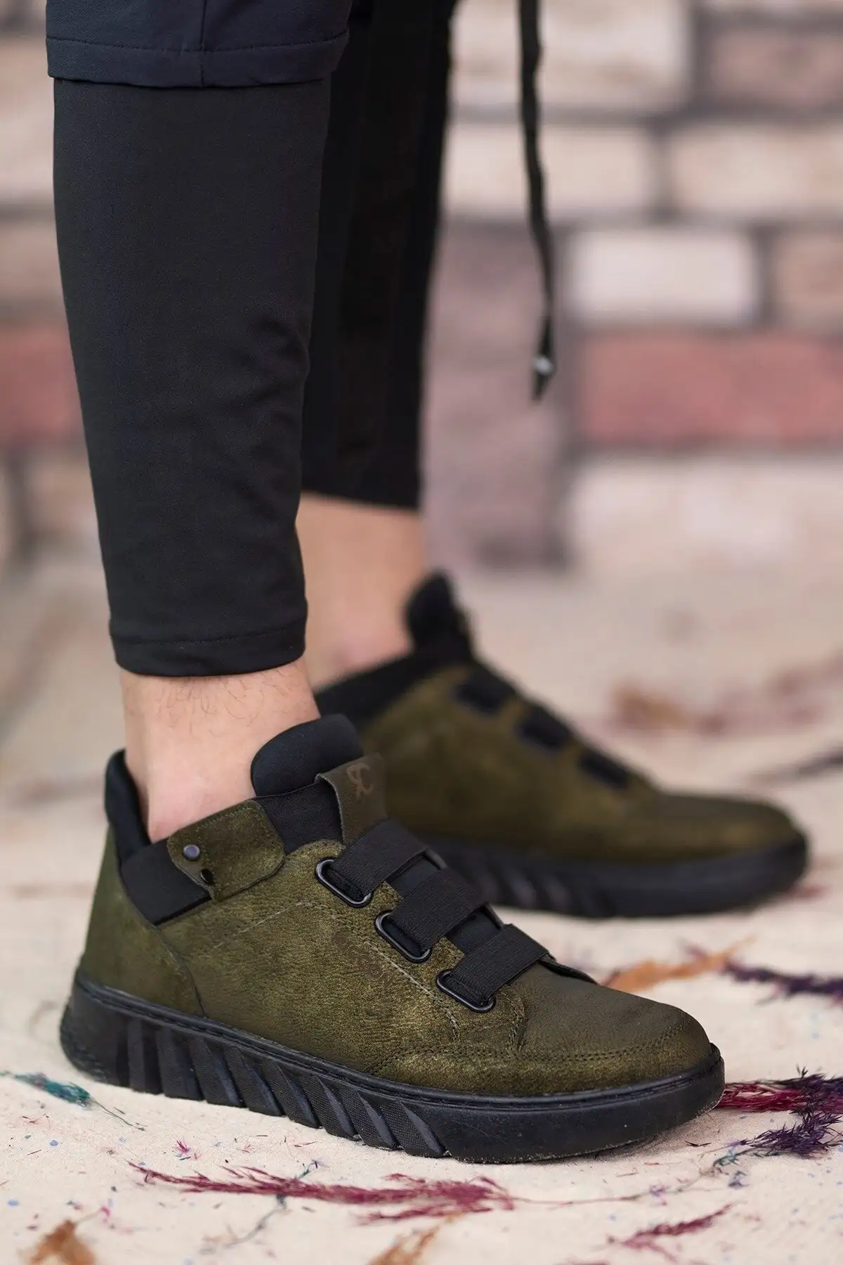 بوت مردانه کفش کتانی غیررسمی هاگی یونیسکس 0012383 - 5605 بوت مردانه کفش کتانی غیررسمی هاگی یونیسکس 0012383 - 5605