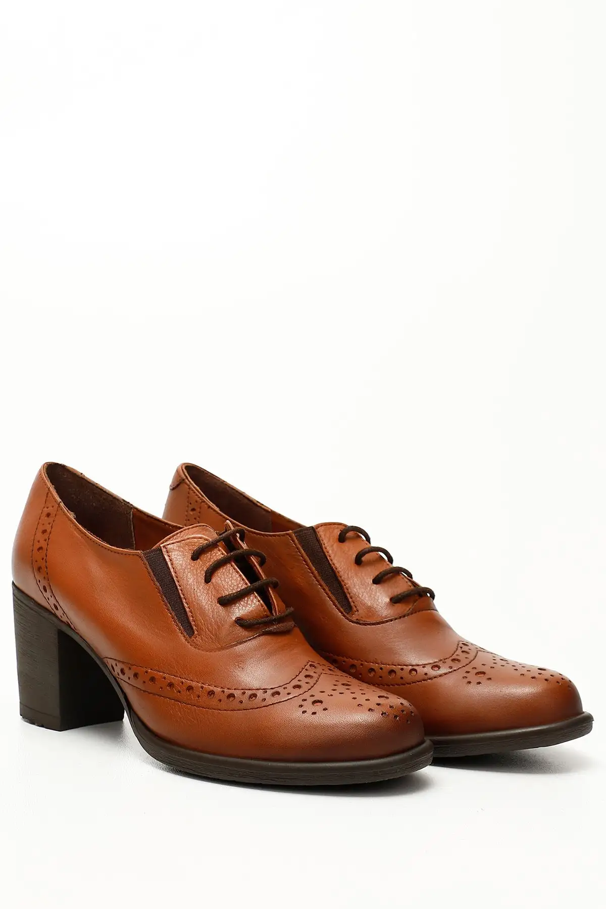 کفش اداری زنانه  آکسفورد با کف پاشنه متوسط و ضخامت معمولی، مدل با بند، چرم طبیعی به رنگ قهوهای بژ برای /دخترانه. - 5729 کفش اداری زنانه آکسفورد با کف پاشنه متوسط و ضخامت معمولی، مدل با بند، چرم طبیعی به رنگ قهوهای بژ برای /دخترانه. - 5729
