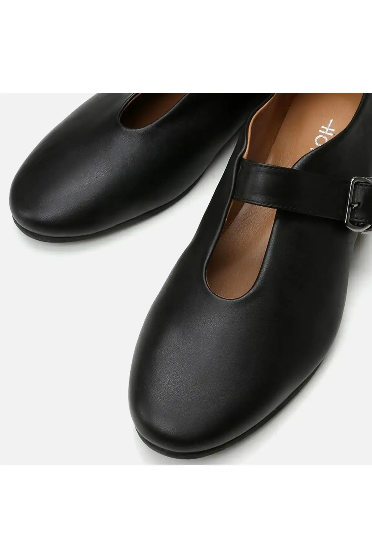 کفش تخت زنانه مریم جین  بالشتی  چرم اصل مشکی - 6877 کفش تخت زنانه مریم جین بالشتی چرم اصل مشکی - 6877