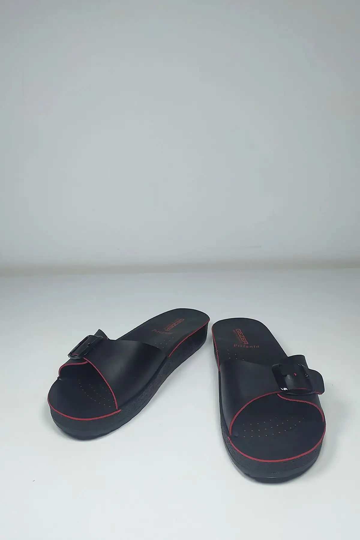 کفش راحتی خانه پیرانتا مدل GT1YZM 13069 دمپایی زنانه - 6347 کفش راحتی خانه پیرانتا مدل GT1YZM 13069 دمپایی زنانه - 6347