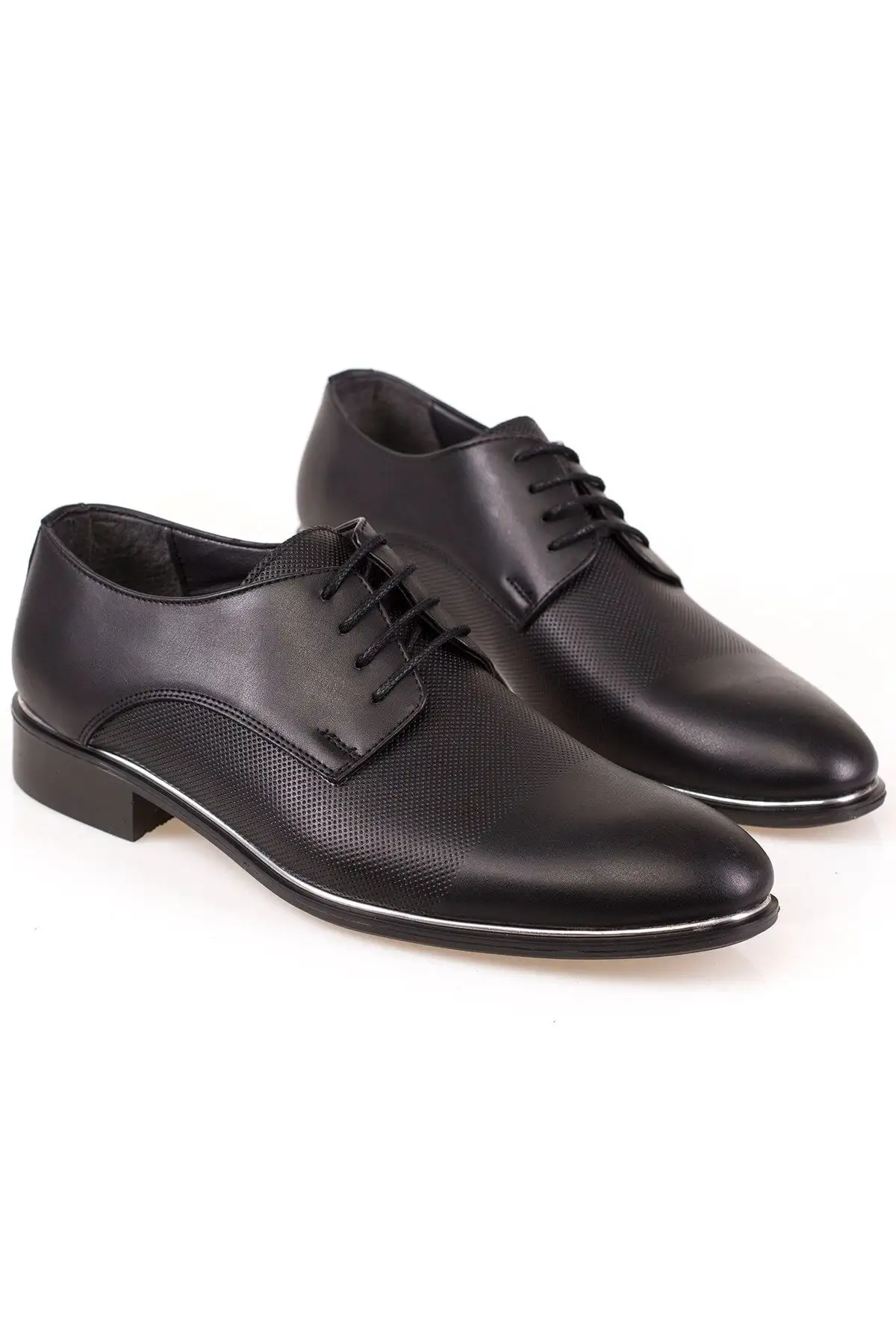 کفش روزمره مردانه  مناسب برای کت وشلوار و دامادی سیاه کلاسیک  - 7042 کفش روزمره مردانه مناسب برای کت وشلوار و دامادی سیاه کلاسیک - 7042
