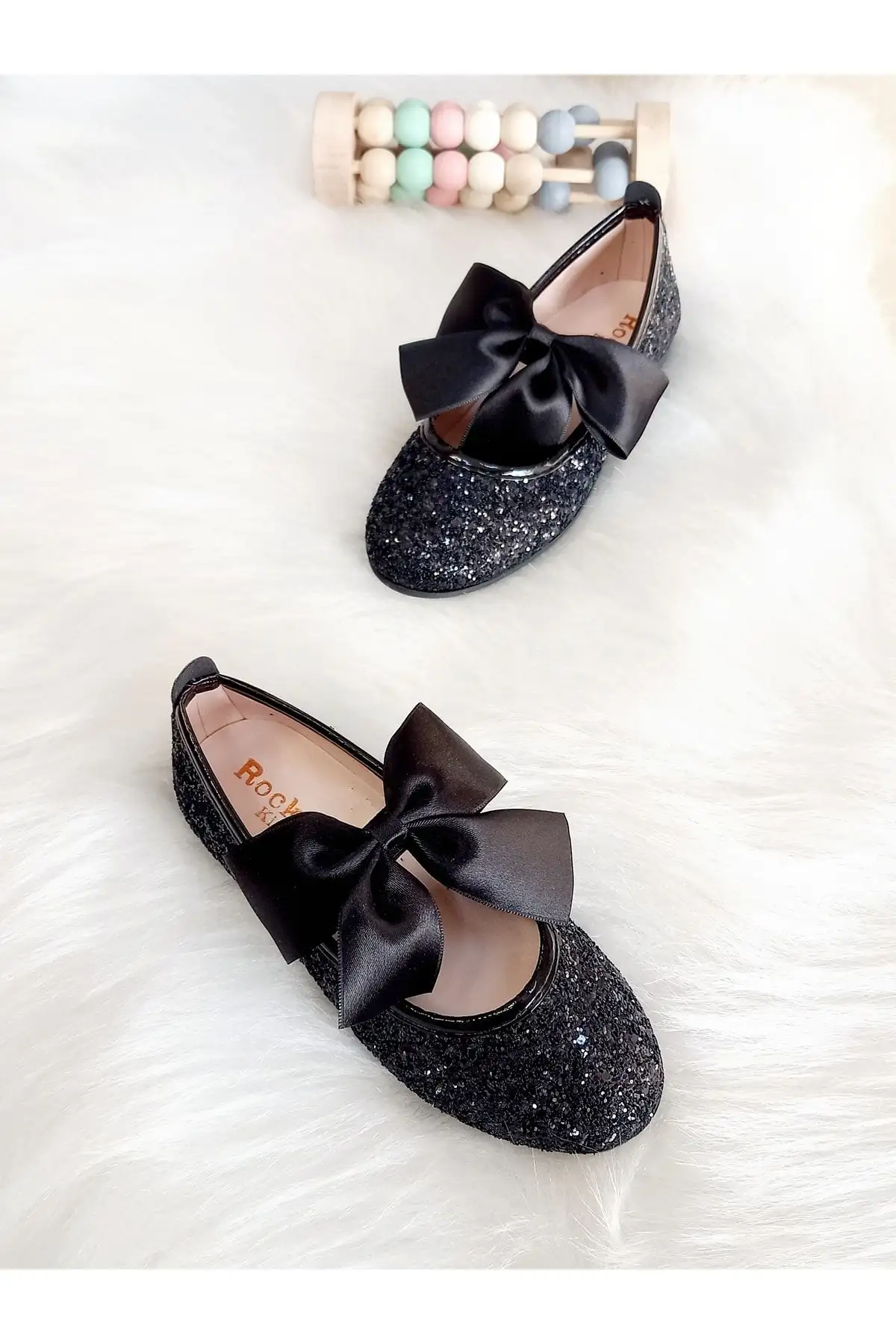 کفش دخترانه  باله مشکی با پولک برن - 5839 کفش دخترانه باله مشکی با پولک برن - 5839
