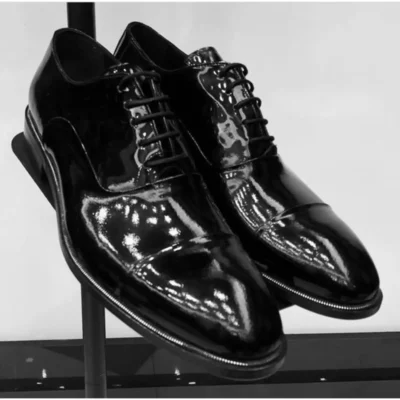 کفش رسمی مردانه کلاسیک مشکی براق - 6471