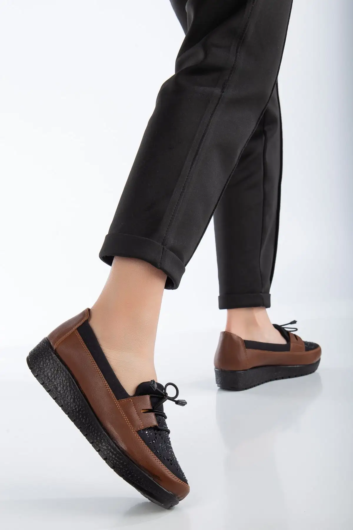 کفش ورزشی روزمره مادر با کفی بلند - 5548