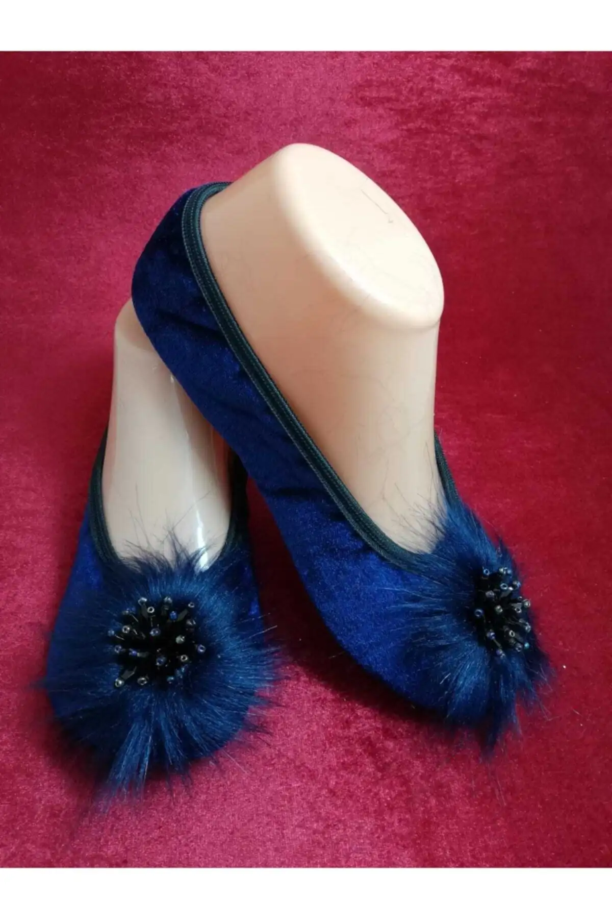 کفش مجلسی زنانه پاپوش خانگی پتیک رنگ سرمهای با خز و سنگهای تزئینی، دارای زیره ضد لغزش از مخمل سرمهای. - 6235 کفش مجلسی زنانه پاپوش خانگی پتیک رنگ سرمهای با خز و سنگهای تزئینی، دارای زیره ضد لغزش از مخمل سرمهای. - 6235