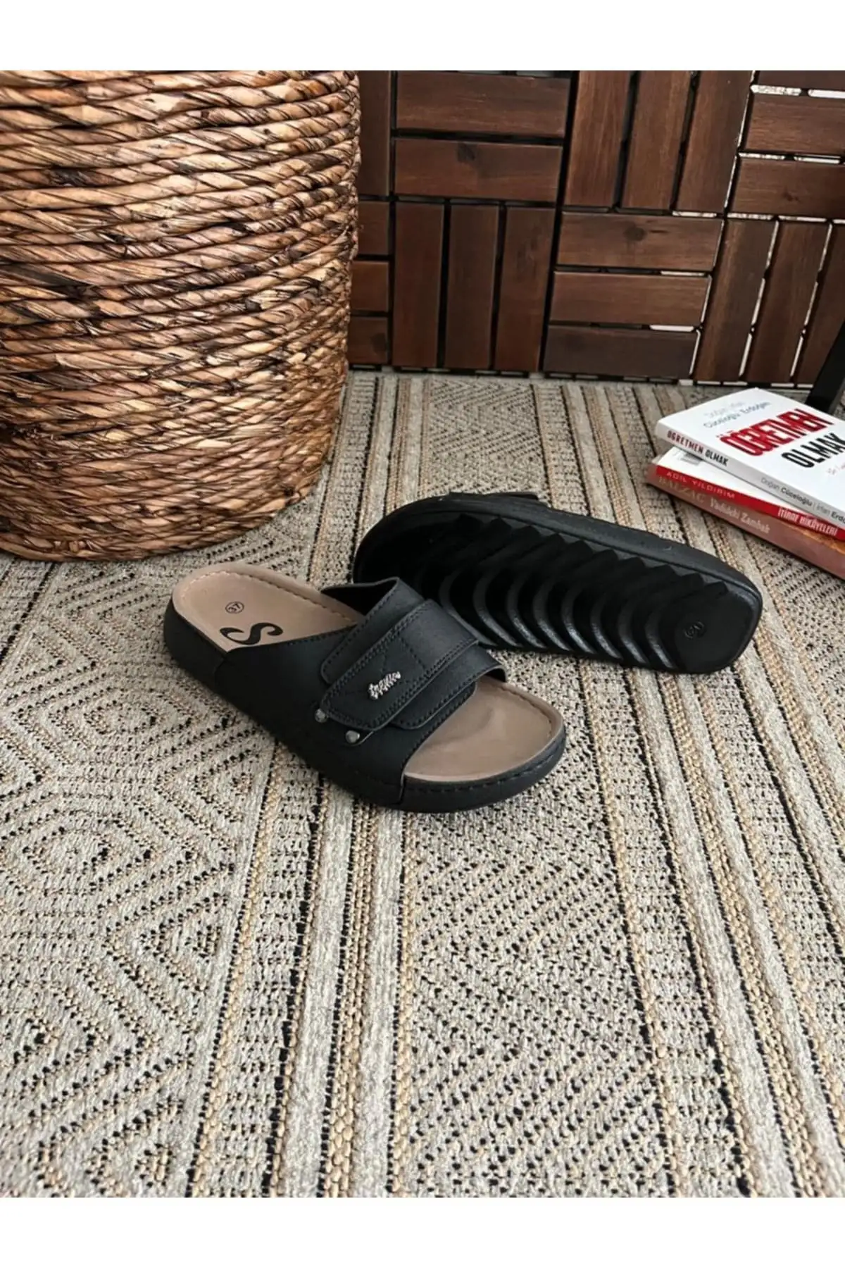 کفش راحتی خانه دمپایی طبی آناتومیک راحت با زیره اورتopedik و جفتی روزمره با بند چسبی (بند دار) برای استفاده عمومی - 7010 کفش راحتی خانه دمپایی طبی آناتومیک راحت با زیره اورتopedik و جفتی روزمره با بند چسبی (بند دار) برای استفاده عمومی - 7010