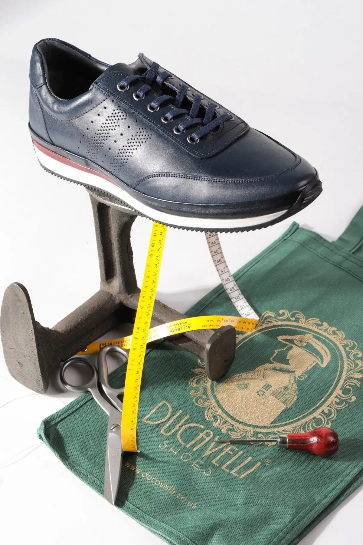 کفش روزمره مردانه فگولا    از چرم طبیعی،  کژوال،  ۱۰۰% چرم، چهار فصل - 7046 کفش روزمره مردانه فگولا از چرم طبیعی، کژوال، ۱۰۰% چرم، چهار فصل - 7046