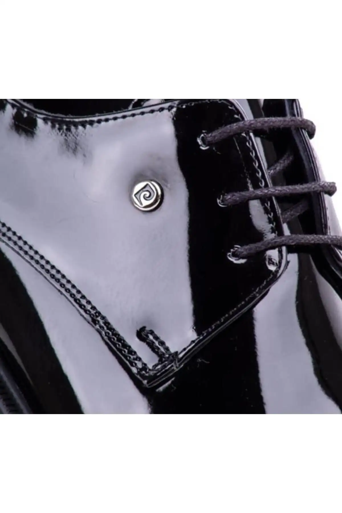 کفش رسمی مردانه  کلاسیک  پاشنه بلند از جنس لاک محکم Pce-70915 - 6375 کفش رسمی مردانه کلاسیک پاشنه بلند از جنس لاک محکم Pce-70915 - 6375