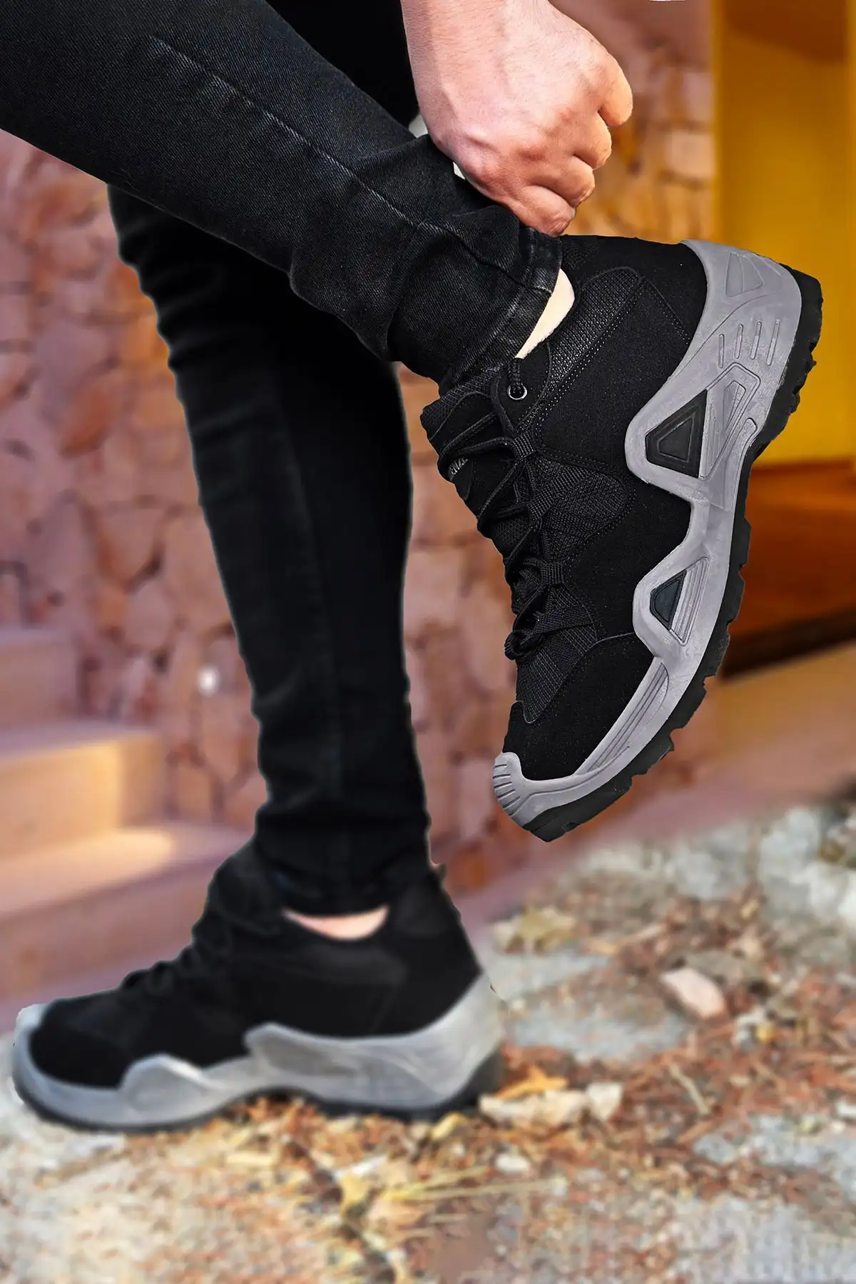 بوت مردانه چکمه کوهنوردی یونیسکس با خطهای خاکستری - 6680 بوت مردانه چکمه کوهنوردی یونیسکس با خطهای خاکستری - 6680