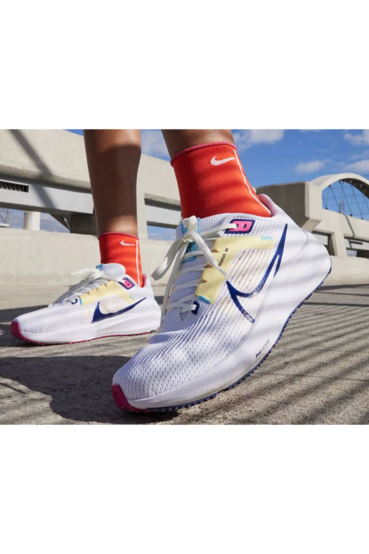 کفش ورزشی زنانه Air Zoom Pegasus 40 کد Dv3854-105 - 7102 کفش ورزشی زنانه Air Zoom Pegasus 40 کد Dv3854-105 - 7102