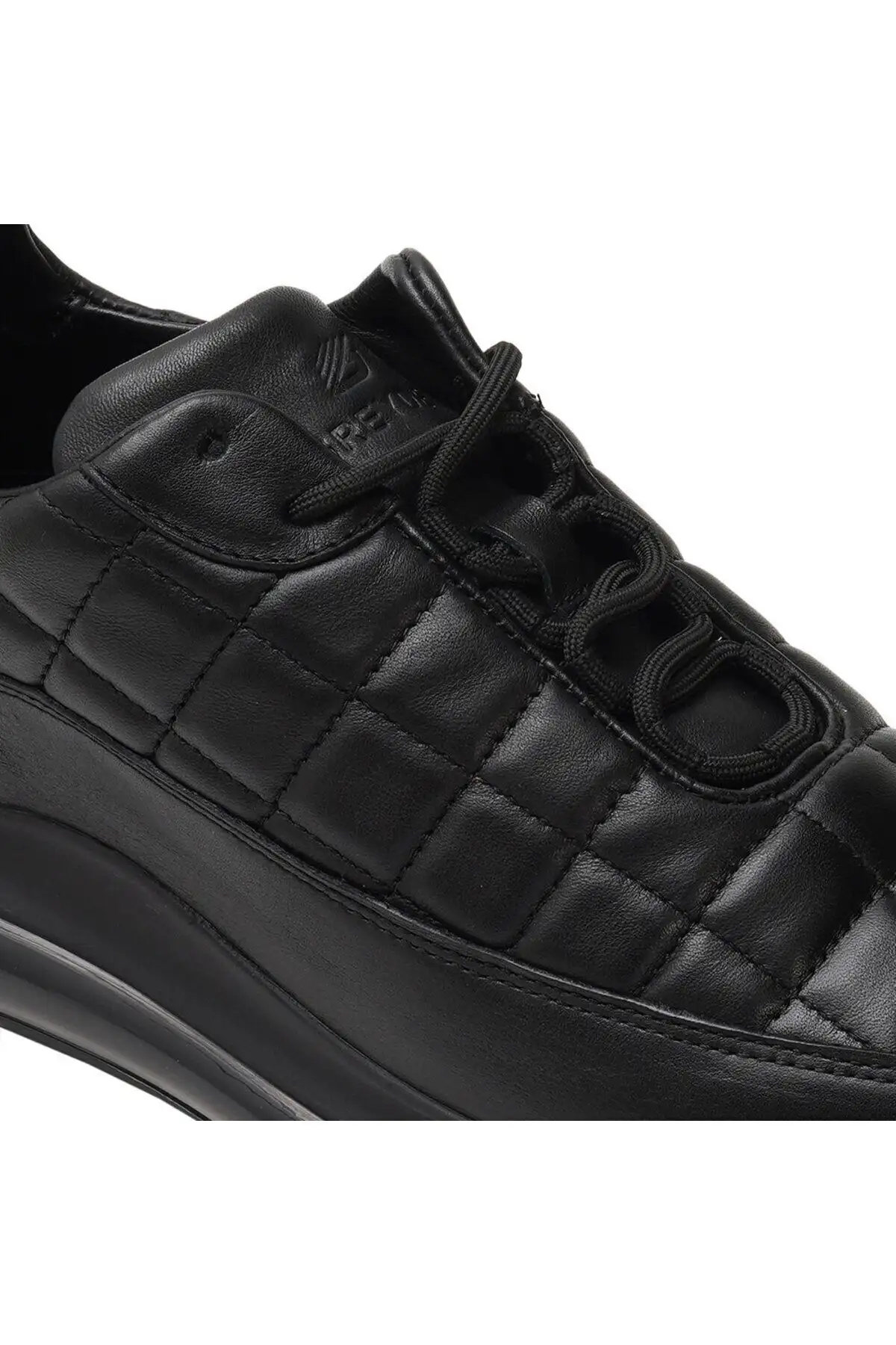 کفش سایز بزرگ مردانه  ورزشی    مشکی از جنس چرم طبیعی 3K1SA14732L - 5653 کفش سایز بزرگ مردانه ورزشی مشکی از جنس چرم طبیعی 3K1SA14732L - 5653