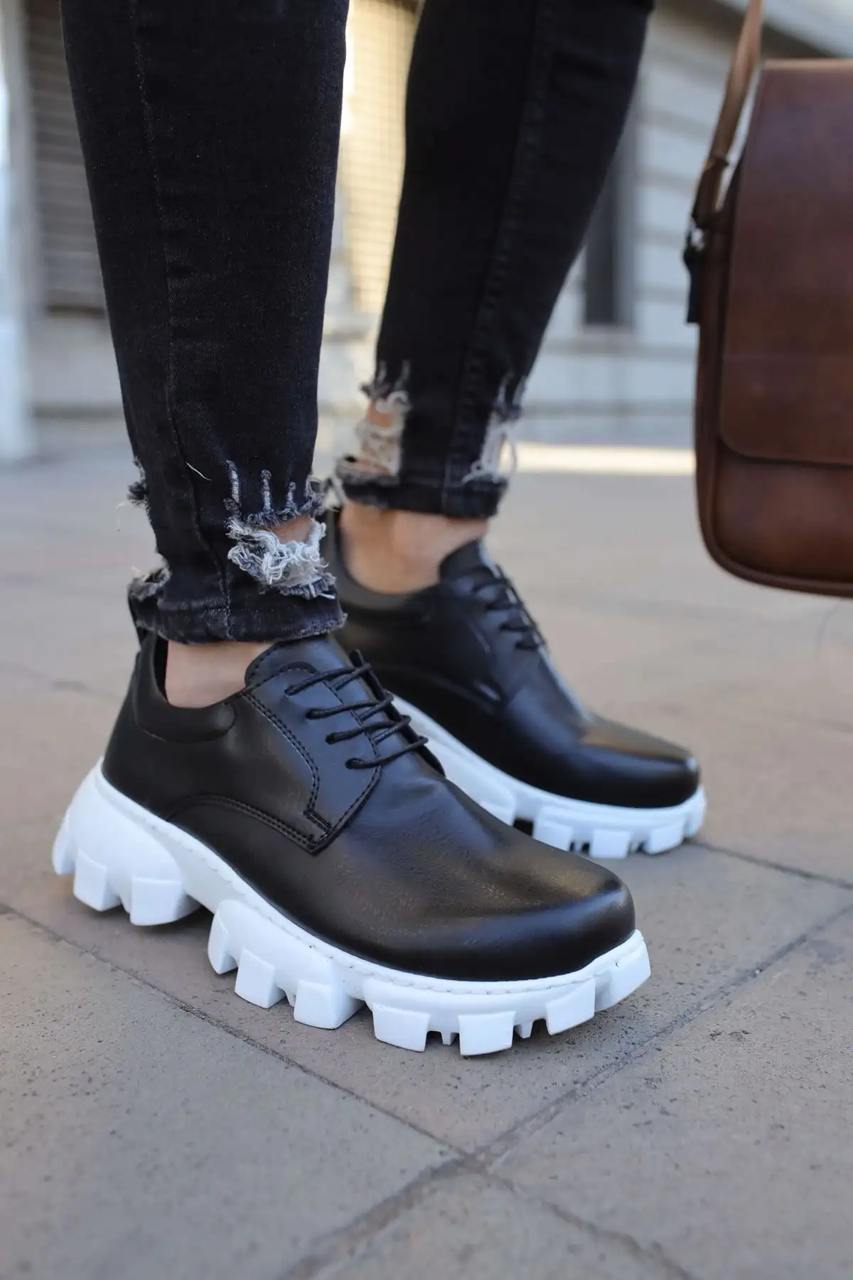 کفش رسمی مردانه   قلعه چ093 رنگ سیاه - 5993 کفش رسمی مردانه قلعه چ093 رنگ سیاه - 5993