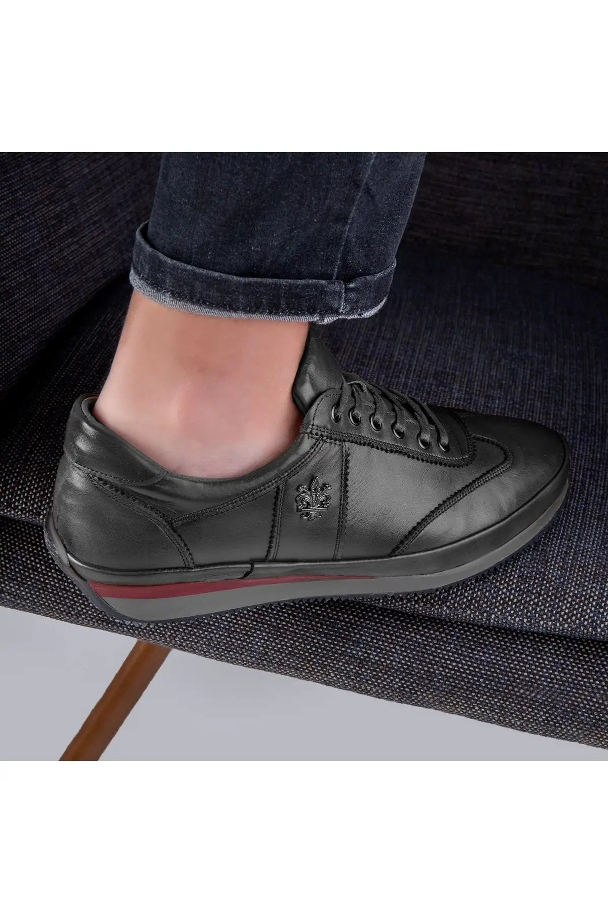 کفش سایز بزرگ مردانه -  روزمره  چرم طبیعی
-  داخلی پشمی
-  زمستانی پشمی - 6715 کفش سایز بزرگ مردانه - روزمره چرم طبیعی - داخلی پشمی - زمستانی پشمی - 6715