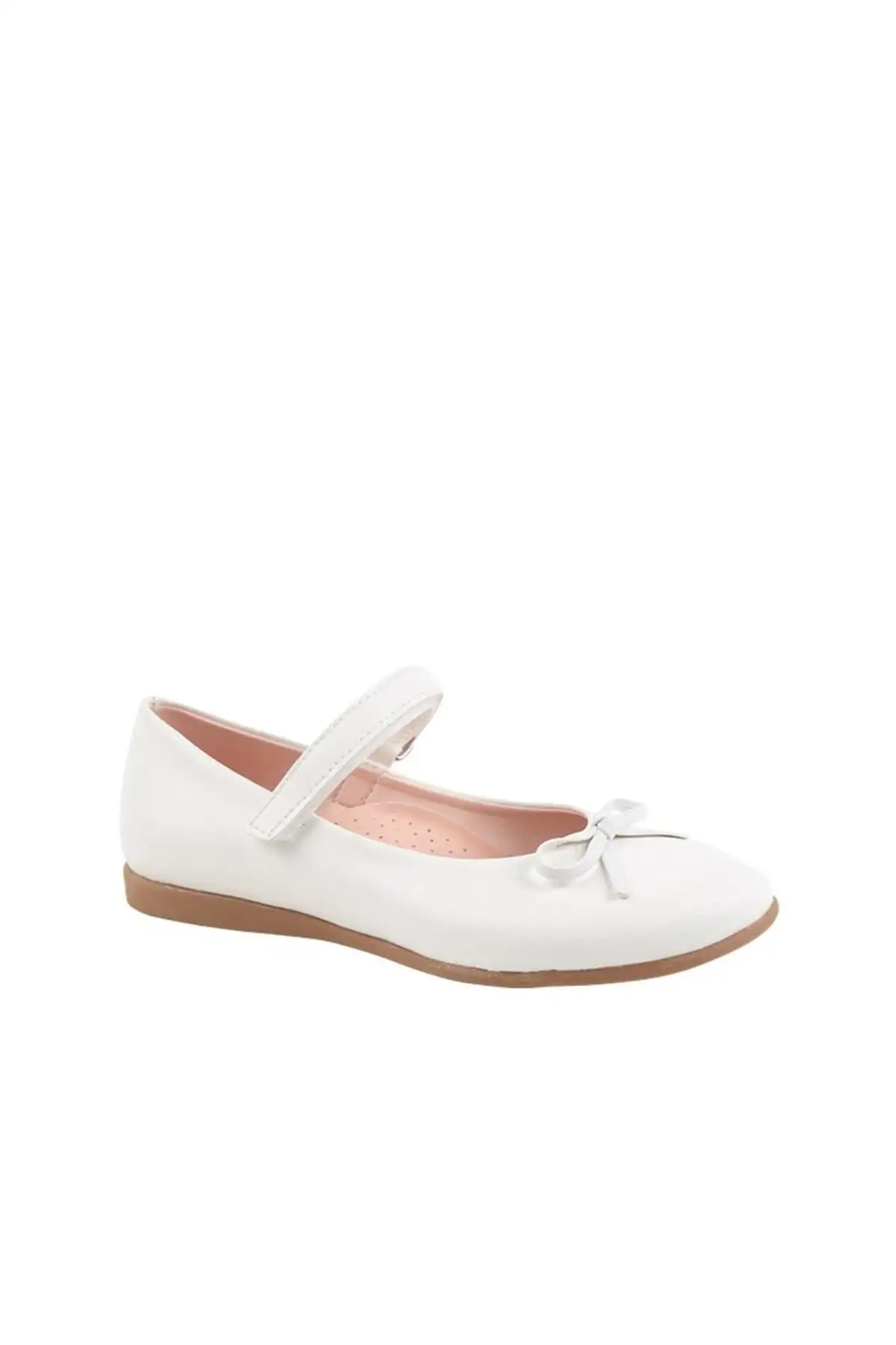 کفش دخترانه باله جسی کا با پوست سفید و بند چسبی تک، مدل ساده. - 5840 کفش دخترانه باله جسی کا با پوست سفید و بند چسبی تک، مدل ساده. - 5840