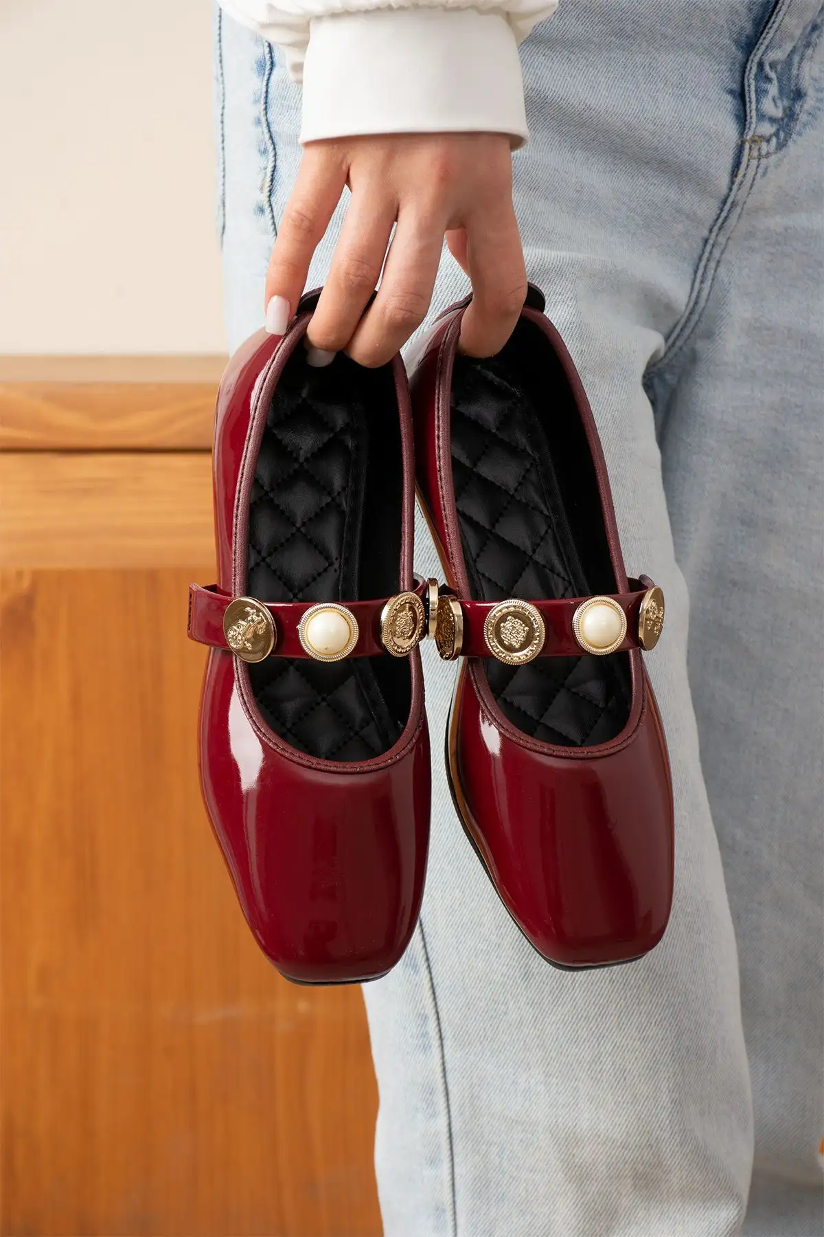 کفش اداری زنانه مدل ستاره لوازم جانبی  روزمره  باردو بالشتک   STC1081 - 5718 کفش اداری زنانه مدل ستاره لوازم جانبی روزمره باردو بالشتک STC1081 - 5718