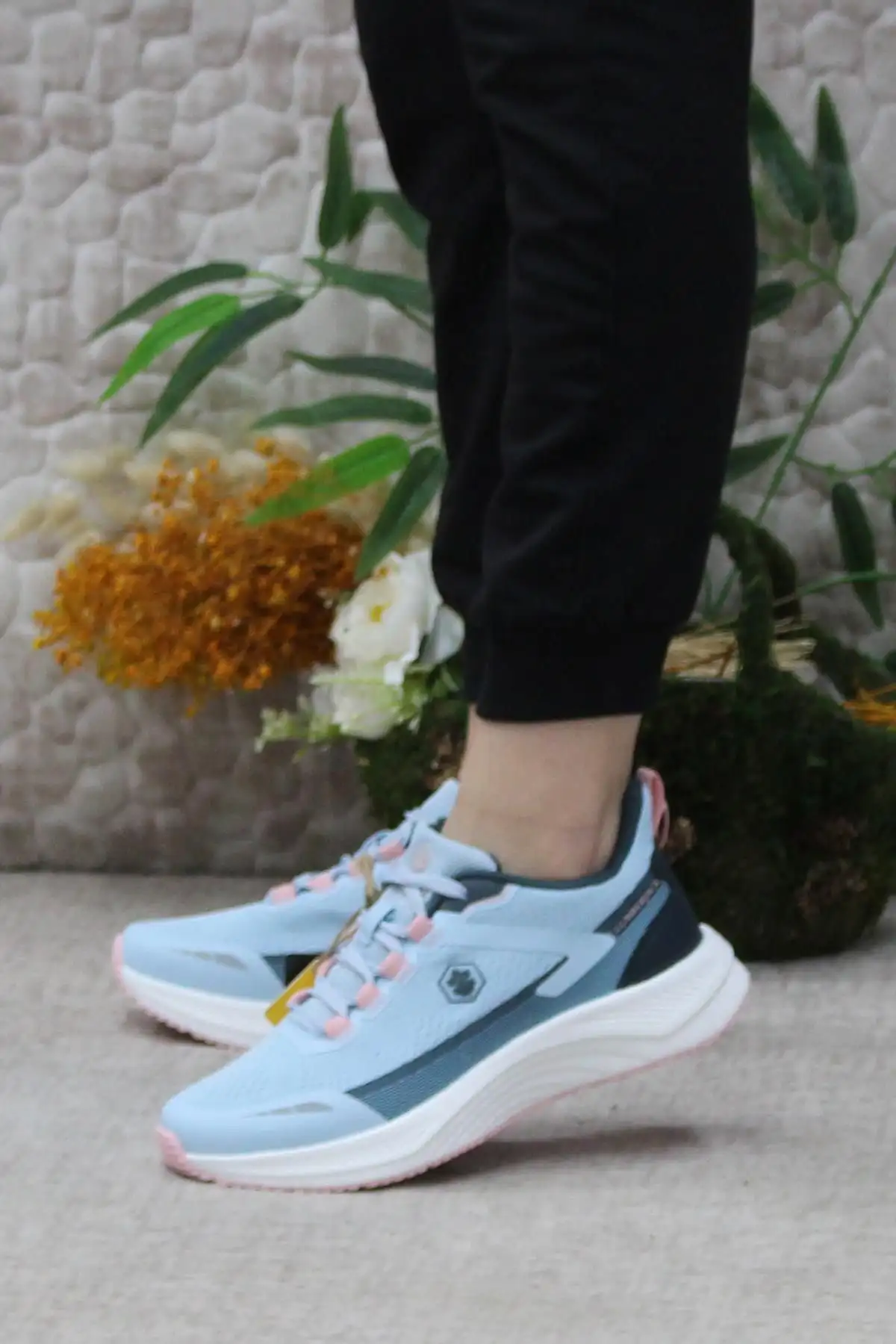 کفش سایز بزرگ مردانه  اسپرت روزمره زنانه چند رنگ - 6201 کفش سایز بزرگ مردانه اسپرت روزمره زنانه چند رنگ - 6201